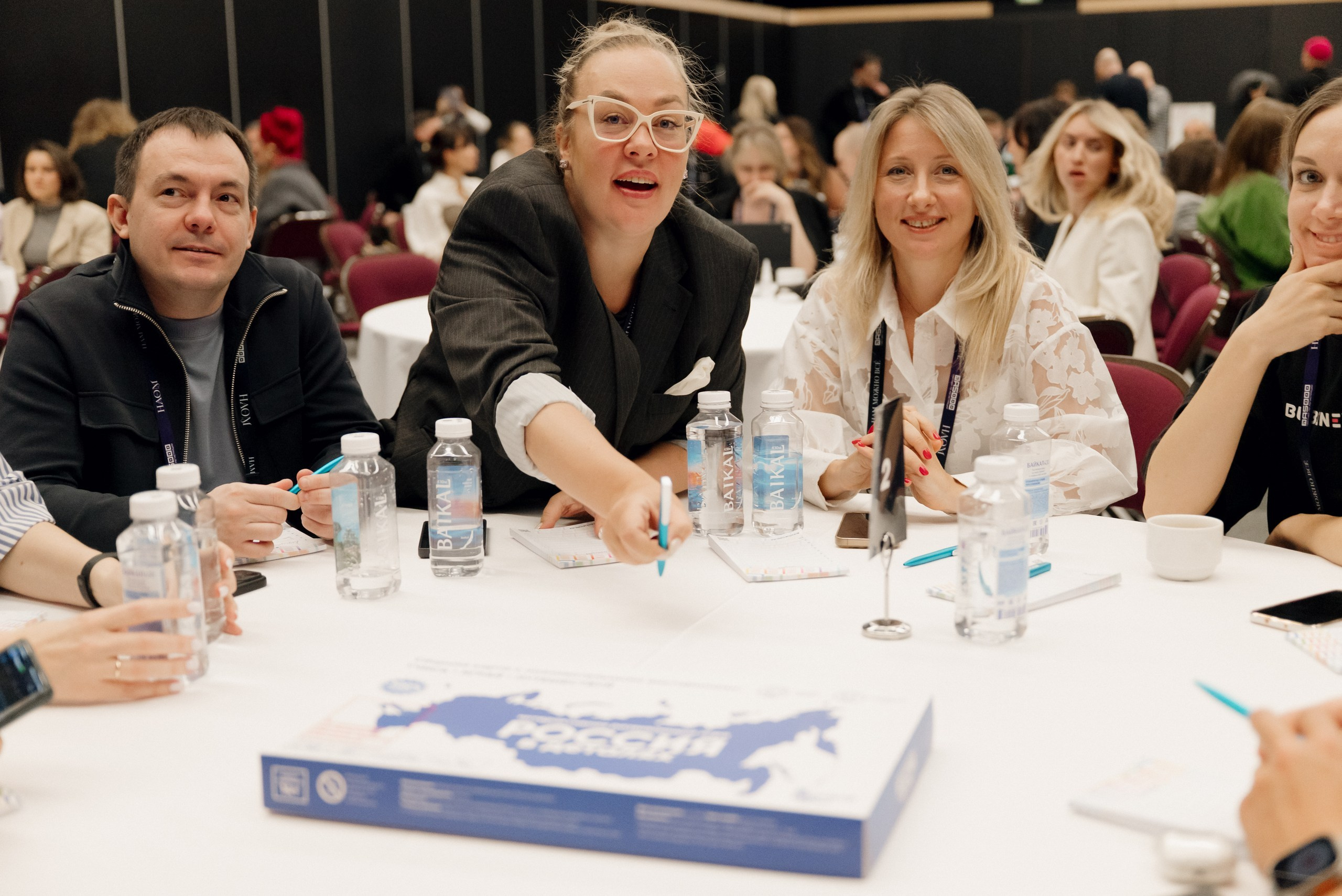 НАОМ. Репортажный фотограф в Санкт-Петербурге Евгений Перевалов