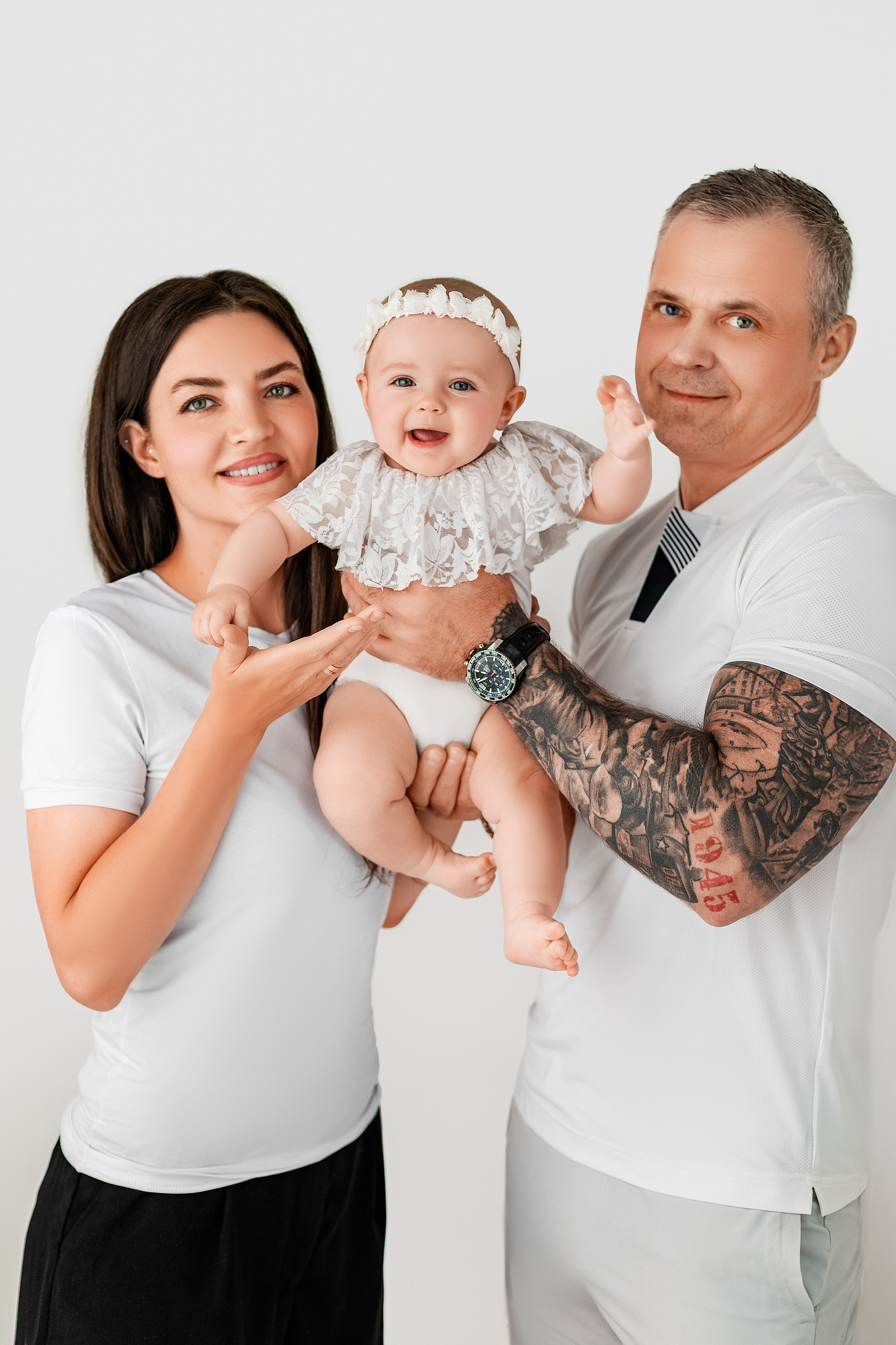Милена и семья, 5 месяцев. Фотограф новорожденных в Нижнем Новгороде Надежда Кадылкина