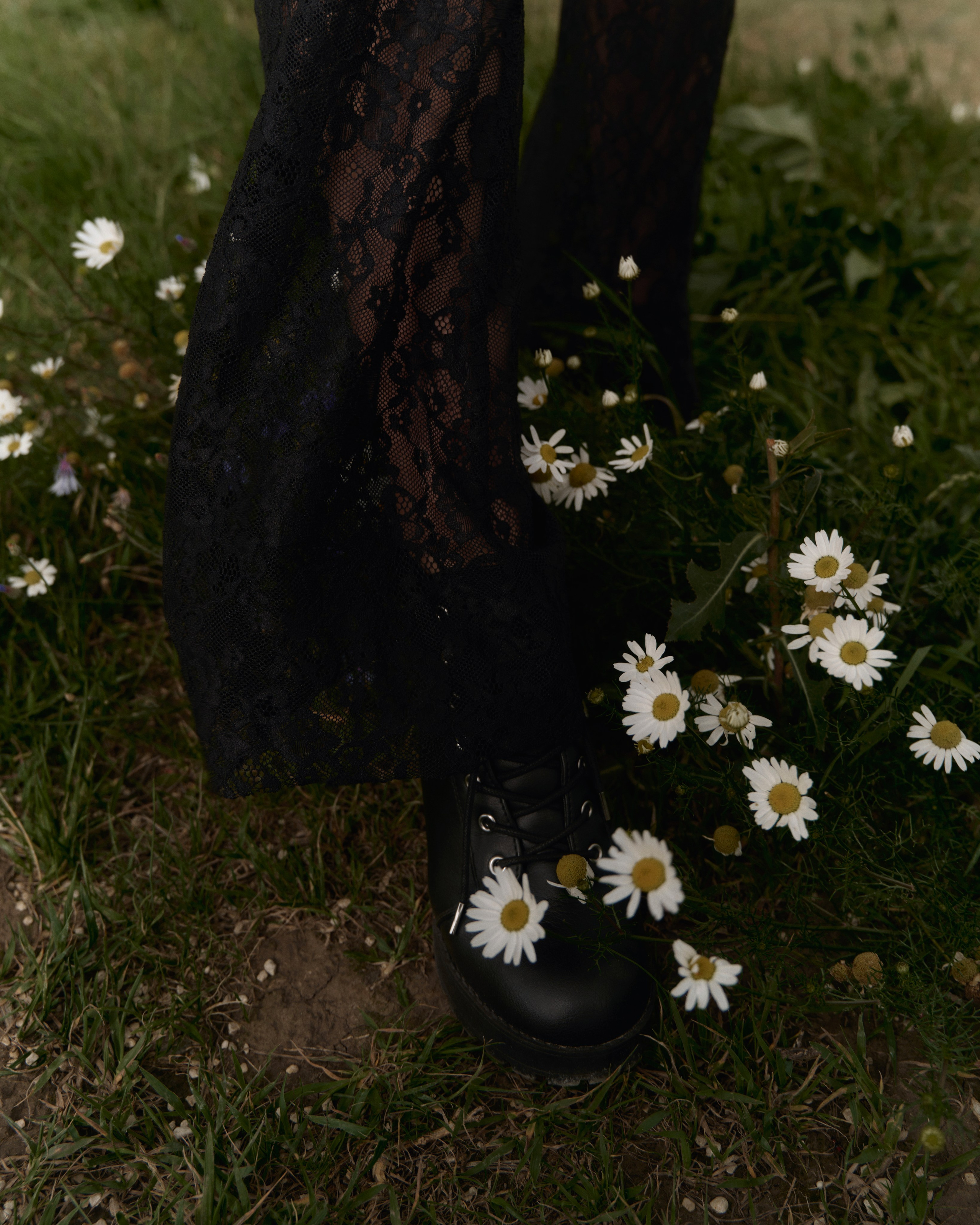 Julia. Z H U R A V L E V