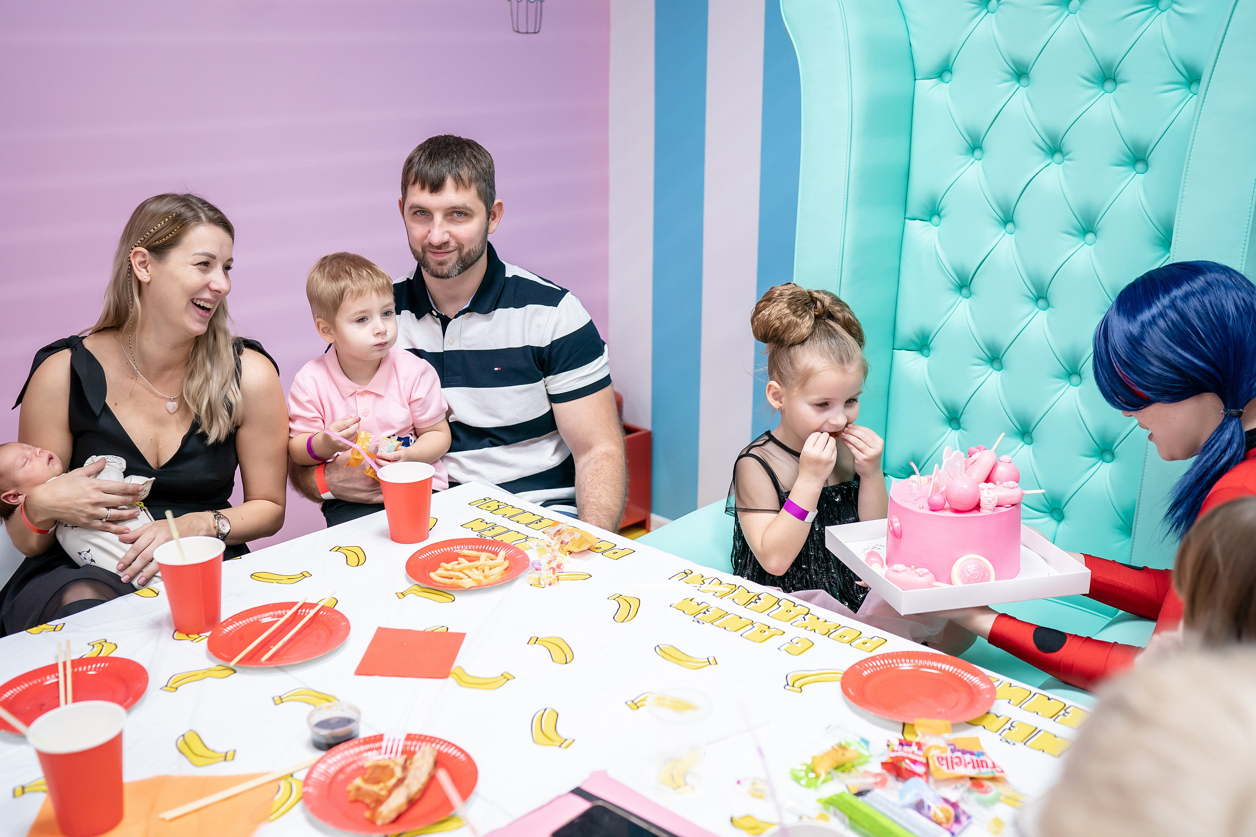 День Рождения Мирославы. Фотограф на Крещение и Венчание в Красноярске Рамазанова Юлия