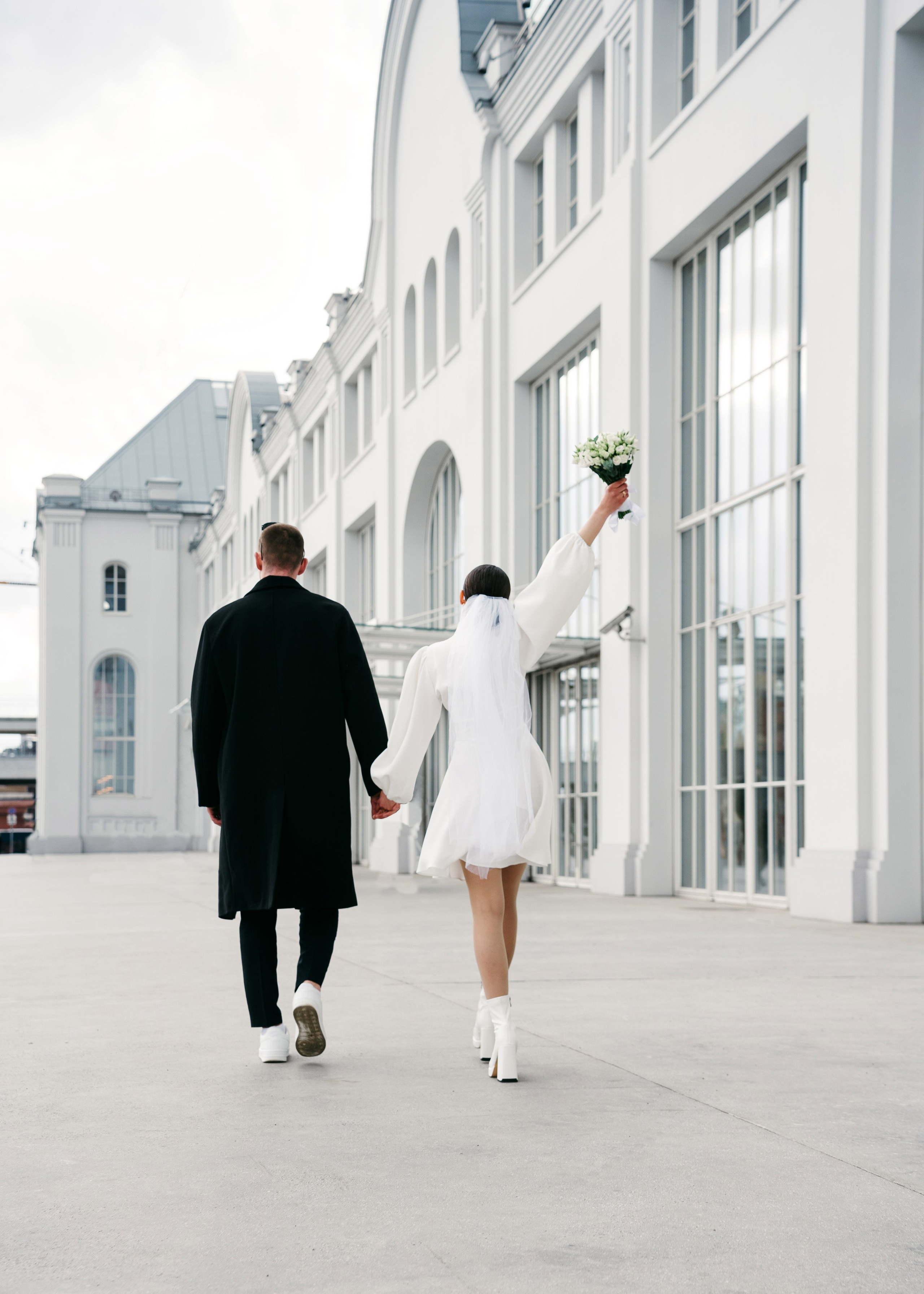 Екатерина и Никита. ЗАГС и прогулка. Фотограф и видеограф в Москве и Московской области Мария Вишня