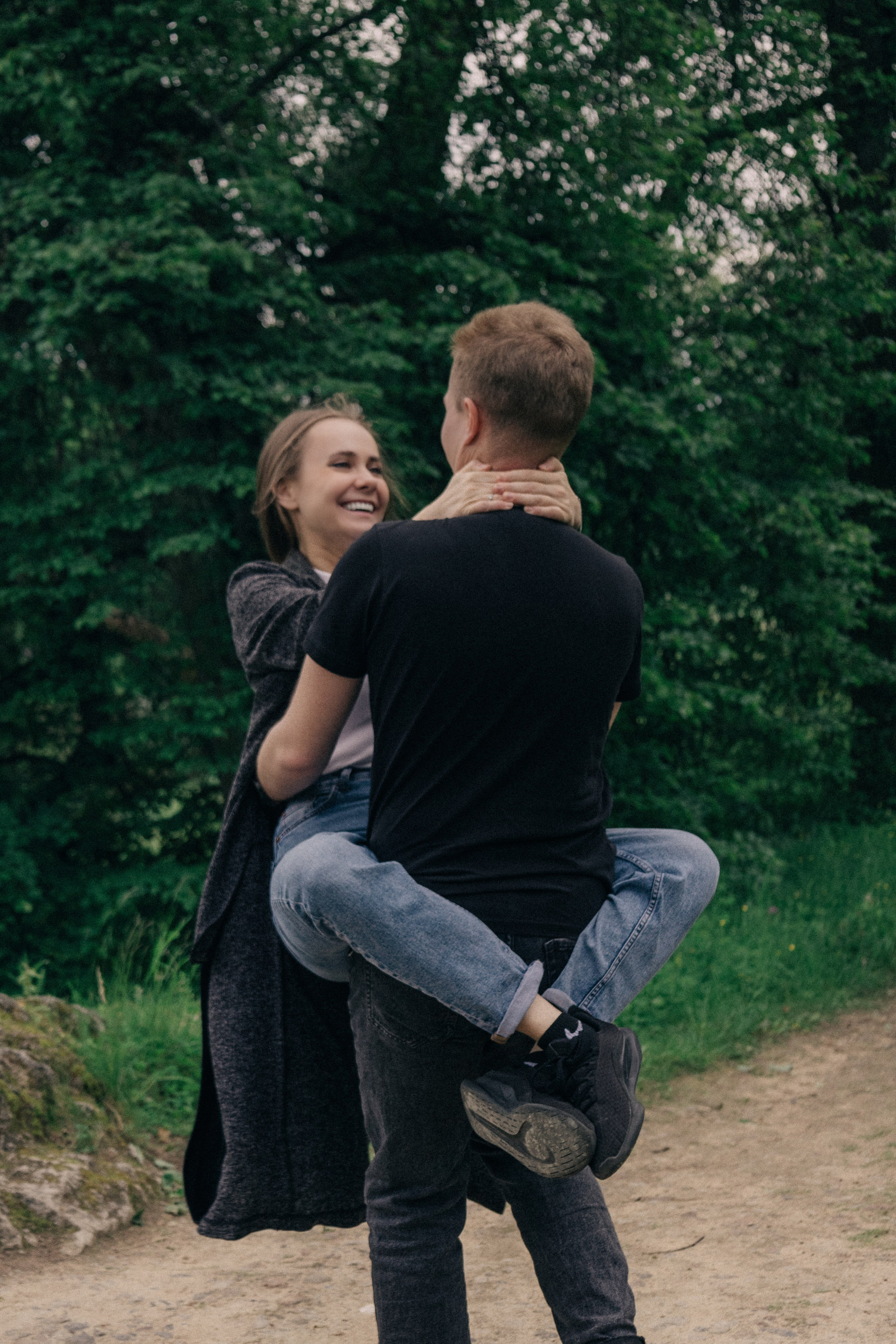История любви Игоря и Мирославы в Павловском парке. Профессиональный фотограф в Санкт-Петербурге Александр Волосенцев