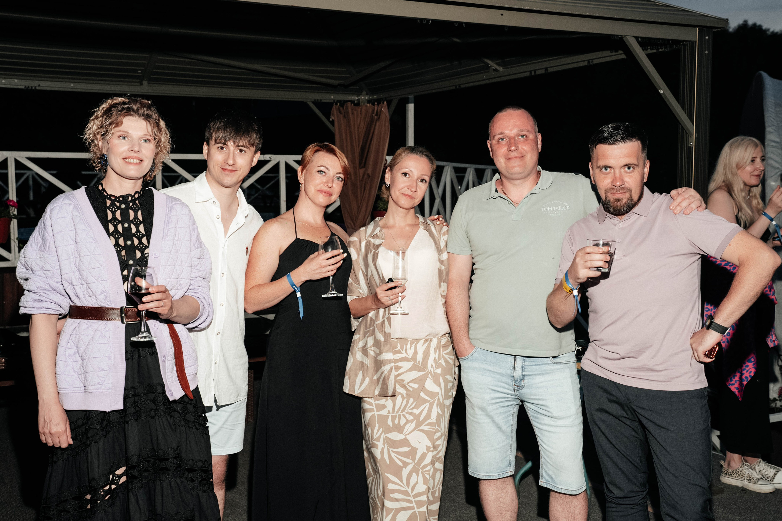 Бери заряд. Свадебный фотограф Москва Александра Аверкова