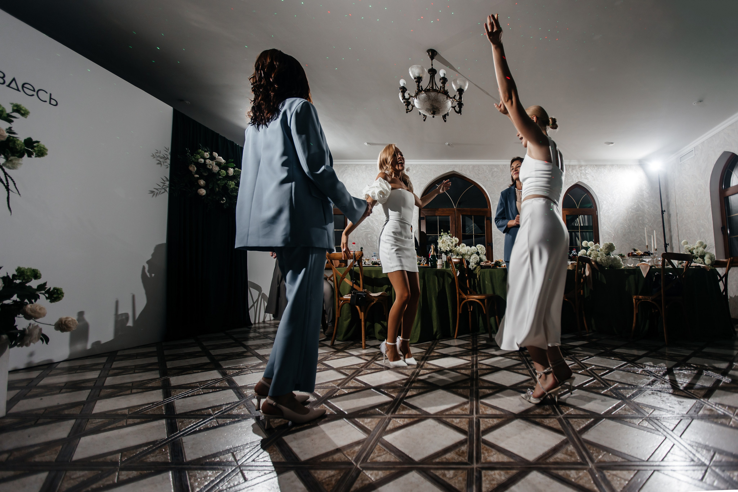 Анонс свадьбы для Насти и Руслана. Свадебный фотограф в Крыму и Севастополе Ольга Баскакова