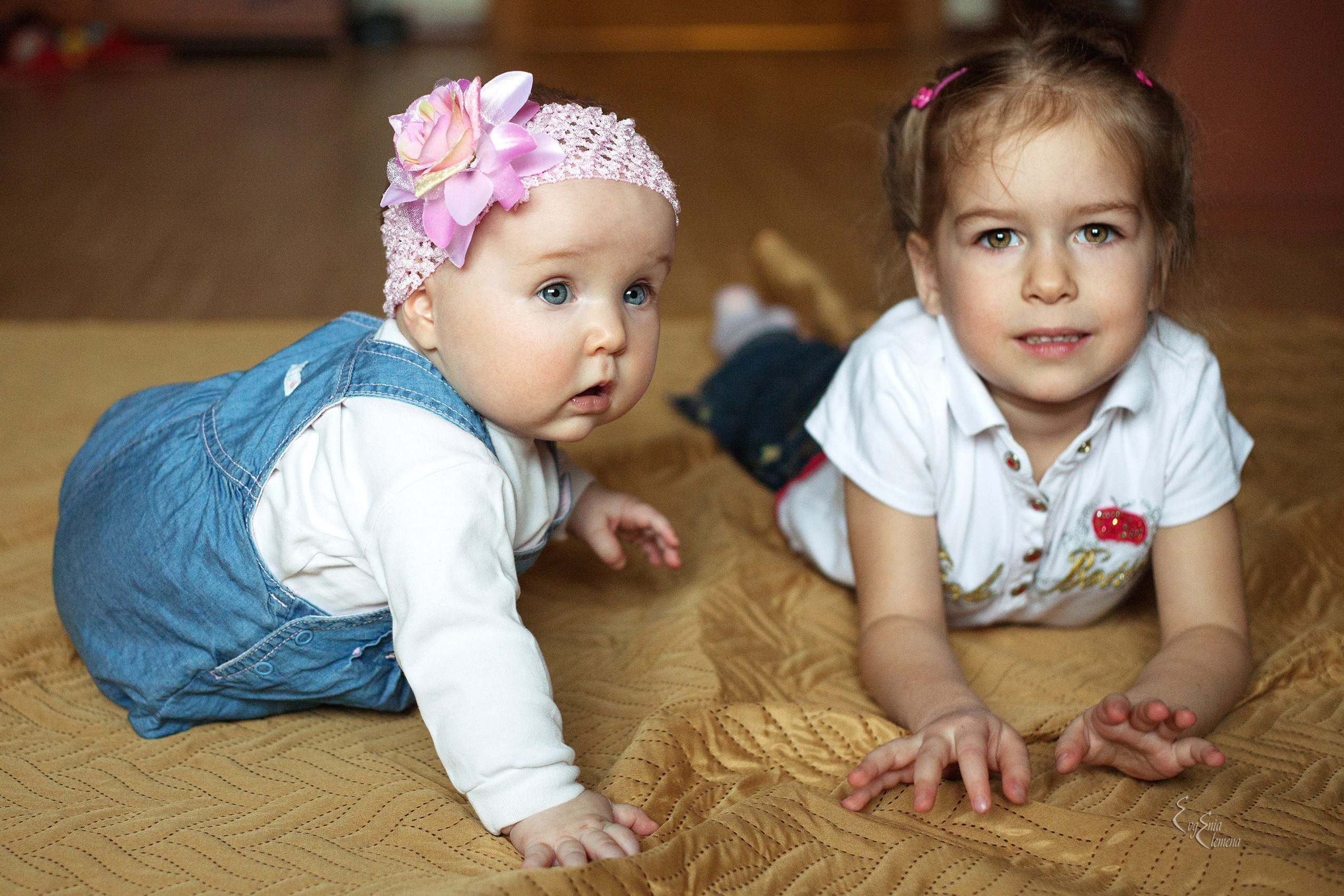 В домашнем интерьере. Семейный и портретный фотограф в Санкт-Петербурге Евгения Елемена
