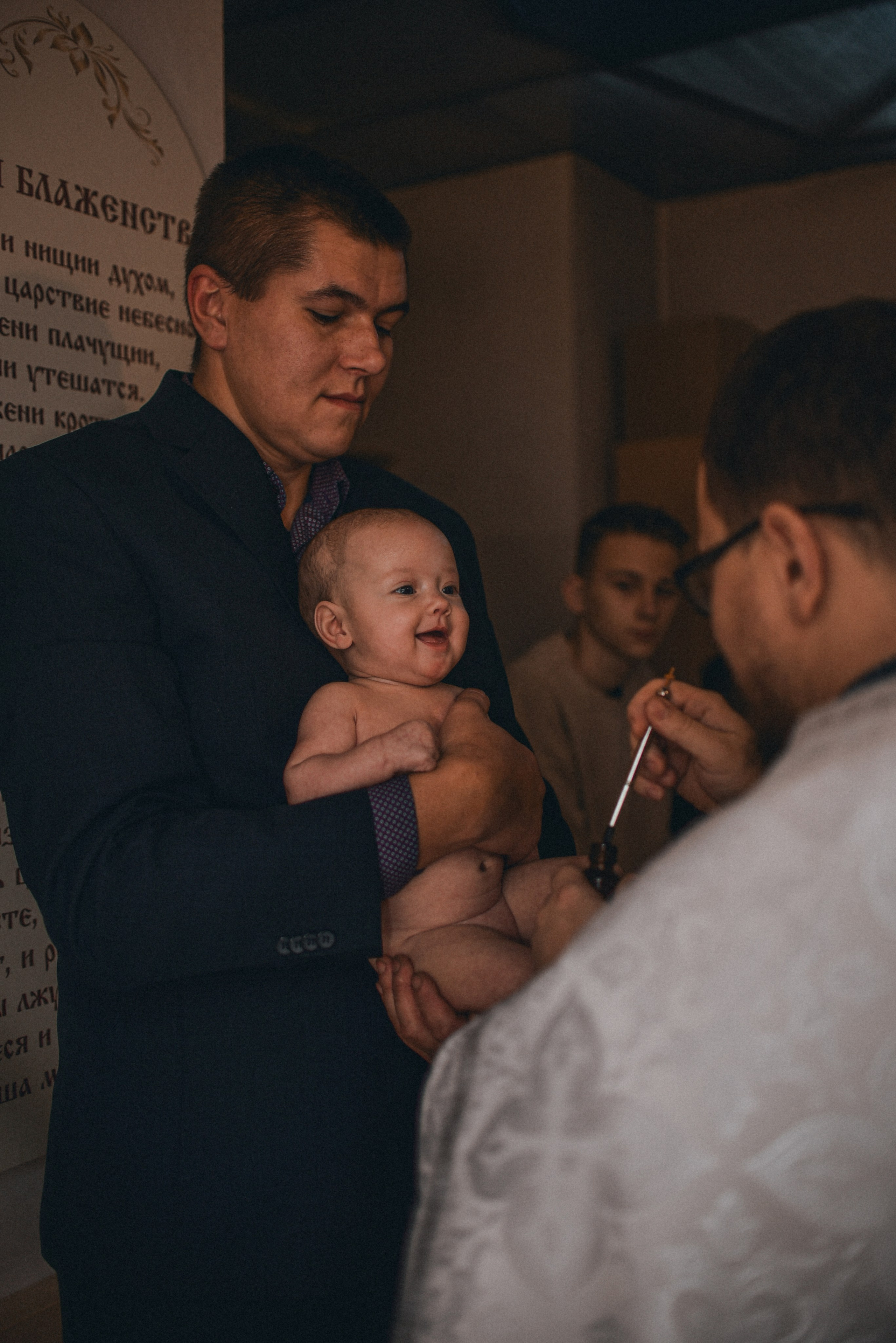 Таинство крещения Веры и Маши. Семейный фотограф Milena feel it