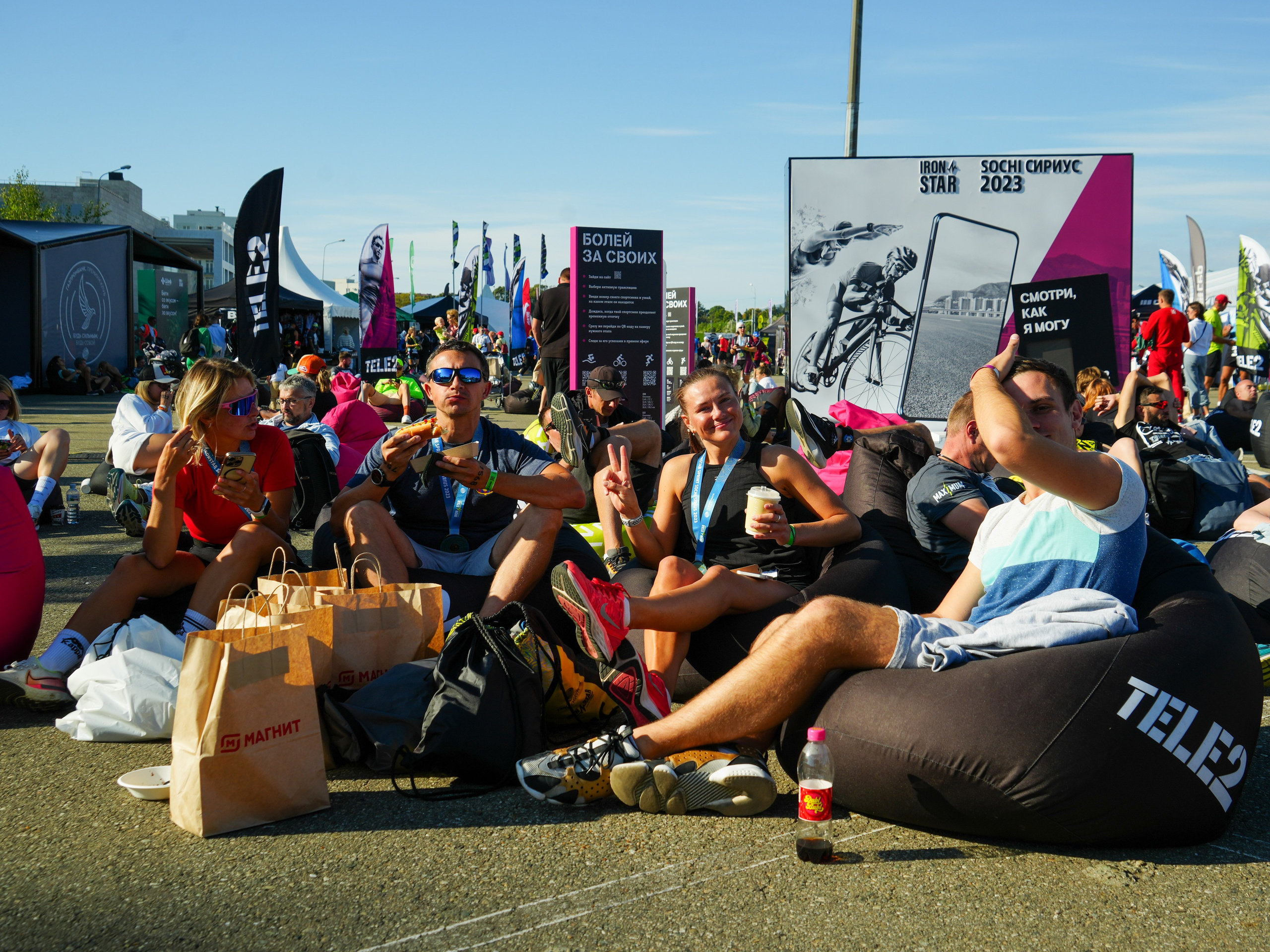 Фотоотчет партнерской интеграции для компании TELE2 на фестивале Ironstar. Репортажный фотограф в Красной Поляне и Сочи Павлюченко Екатерина