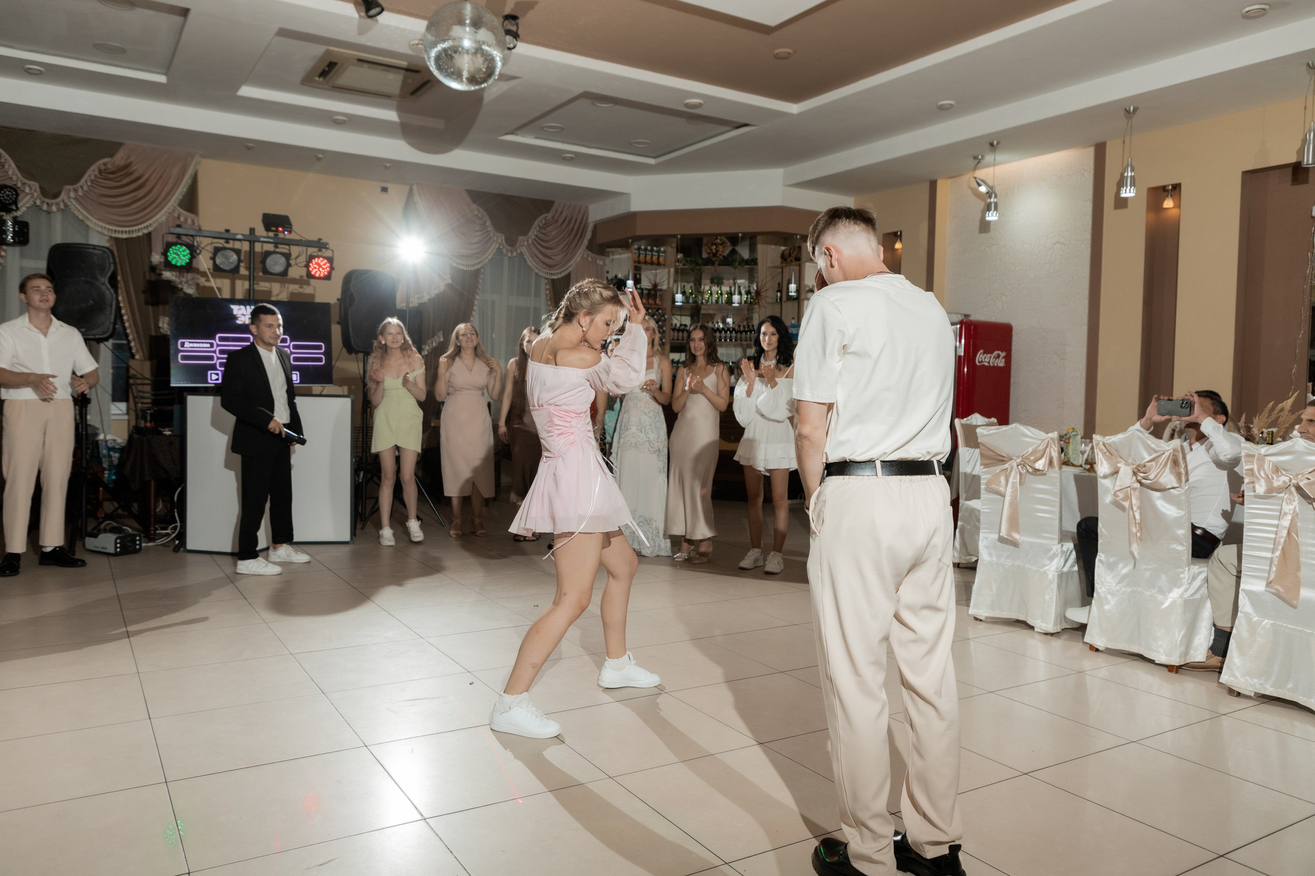 Роман и Александра (банкет). Свадебный фотограф Ангелина Сунгатулина | Саратов | Балаково | Вольск