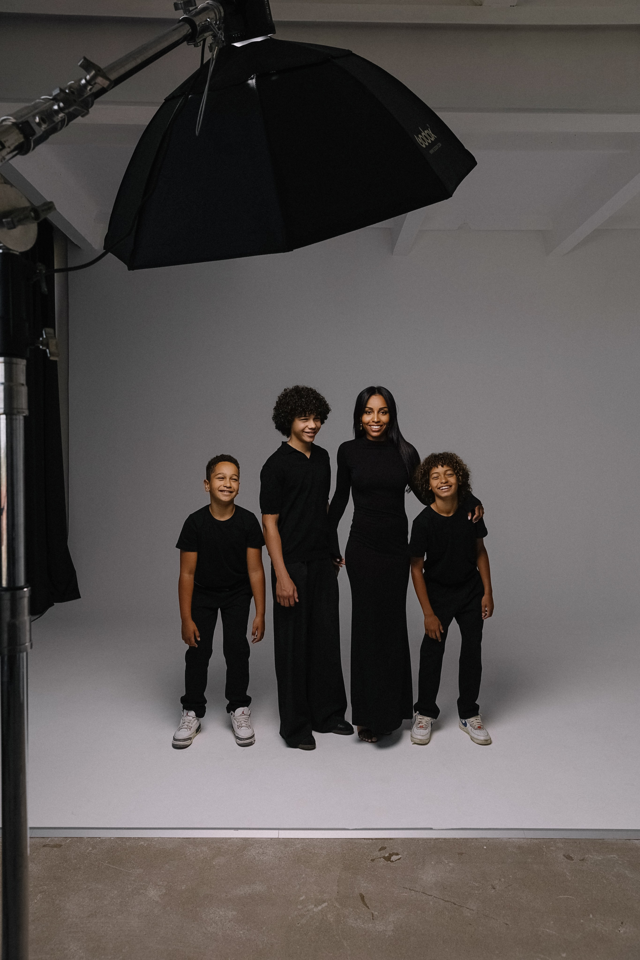 Family. NatalieDmi — фотосессия беременности, семейный фотограф, портрет