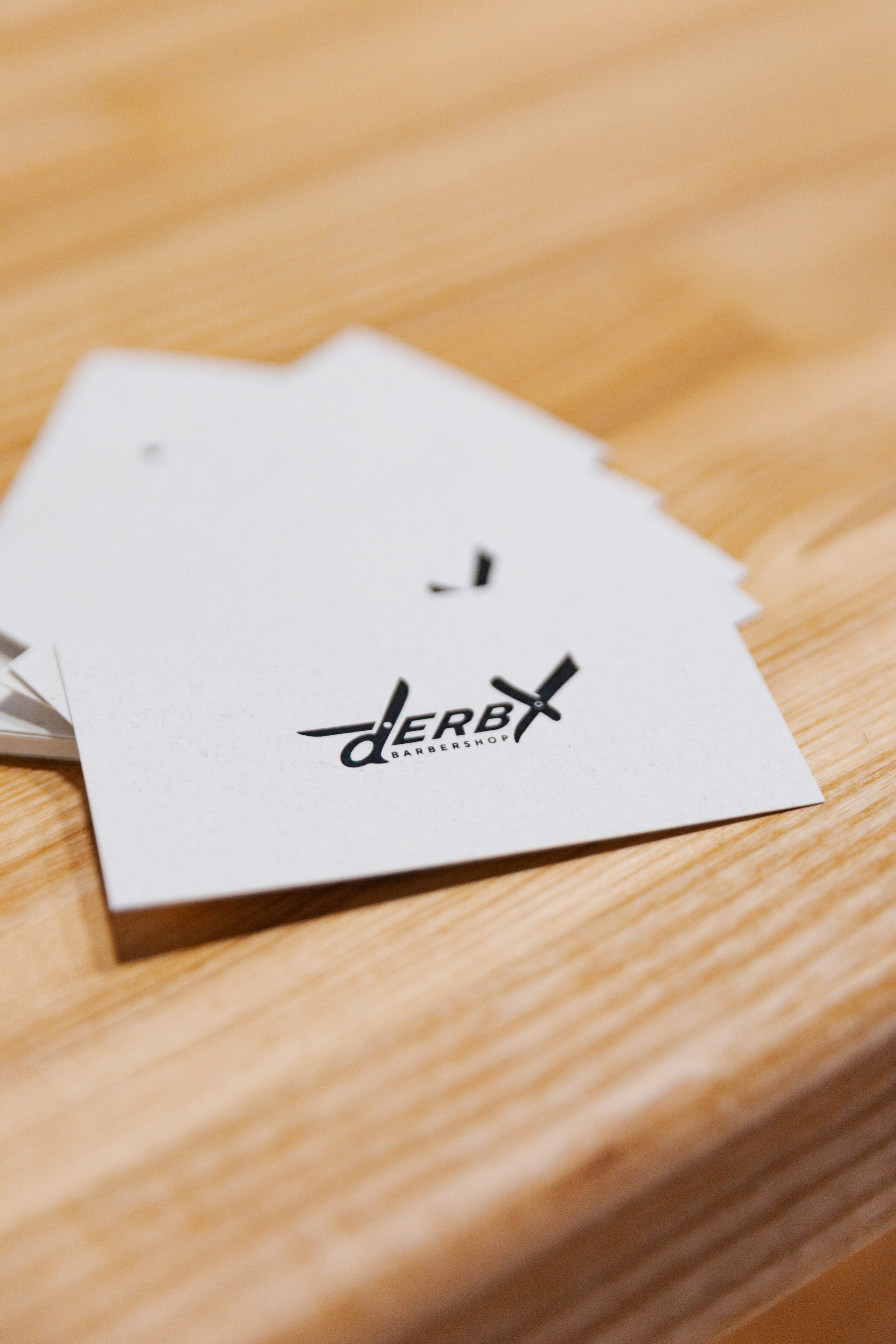 DERBY BARBERSHOP. LIYALEE PHOTO