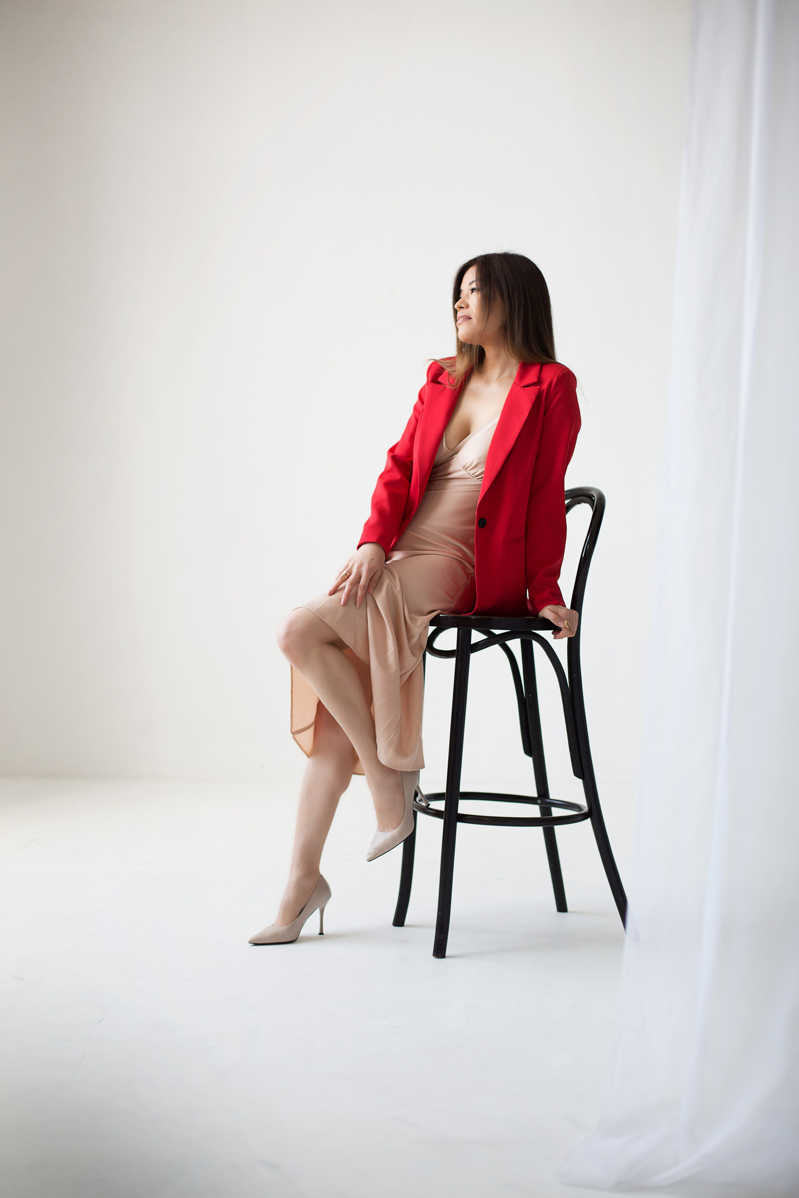 ГУЛЬНАРА практик таро и гвоздестояния. Фотограф в Волгограде Галина Власенко