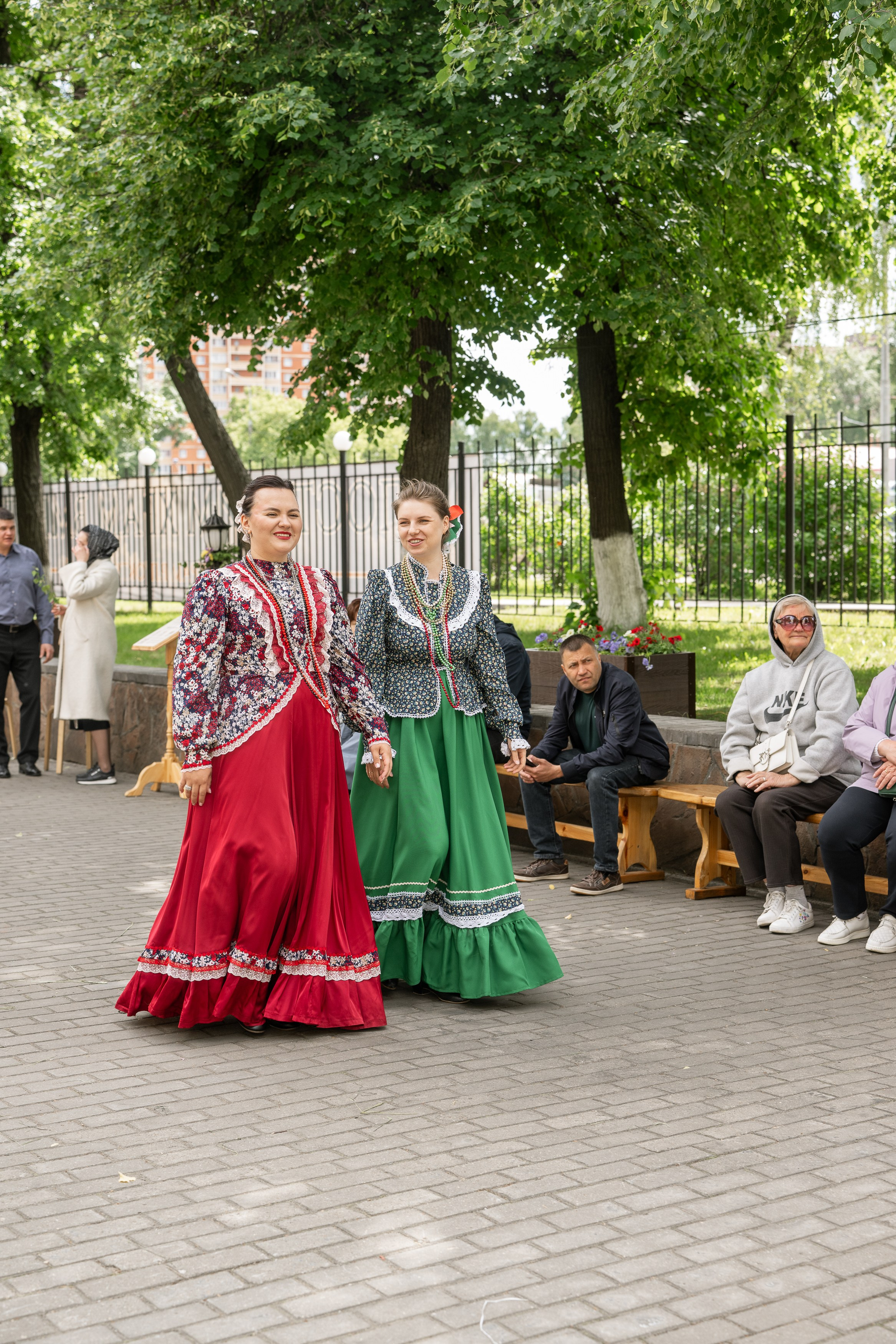 Престольный праздник в храме Троицы Живоначальной. Фотограф Москва/Подмосковье
