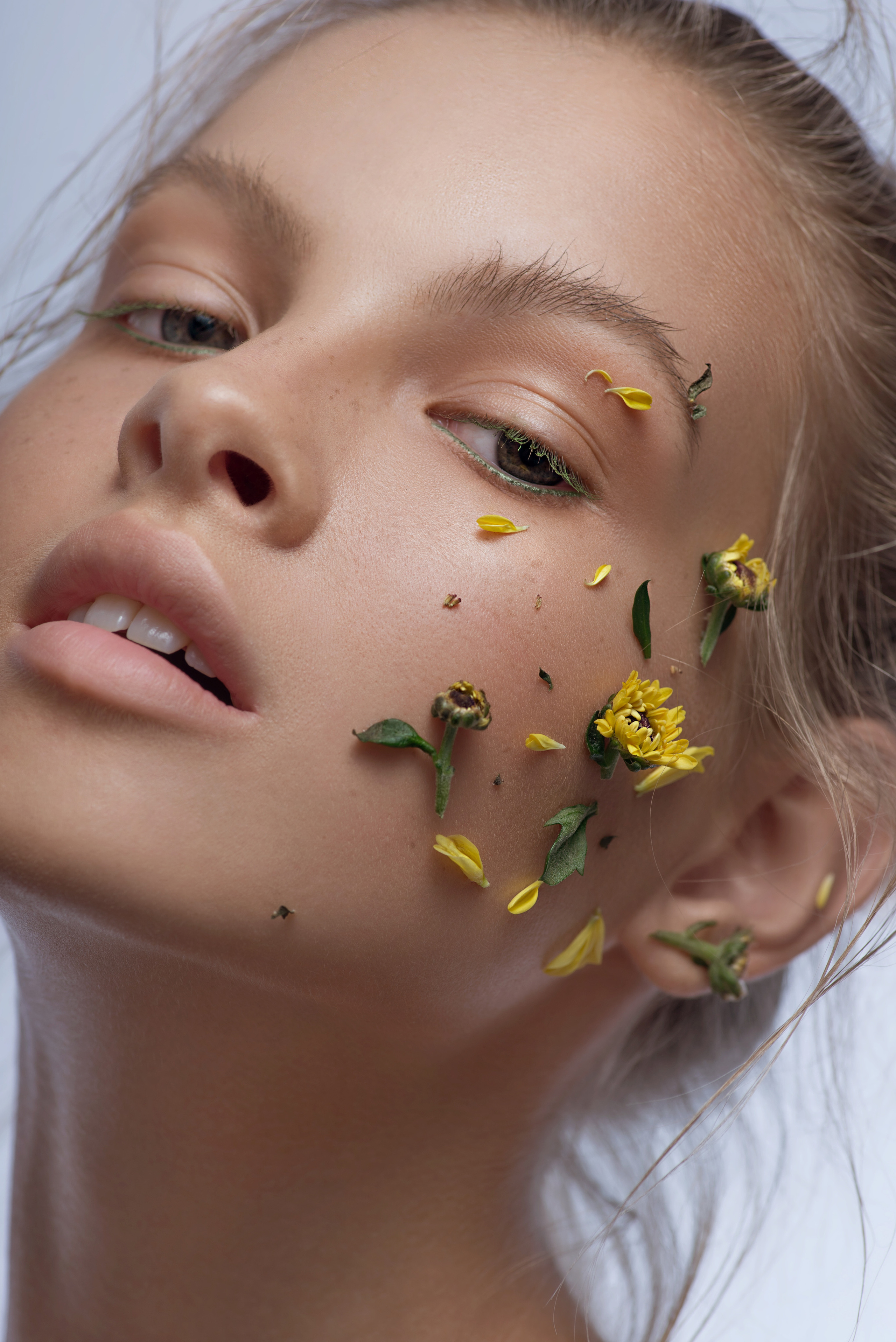 LISA. MARIYA MARACHEVA