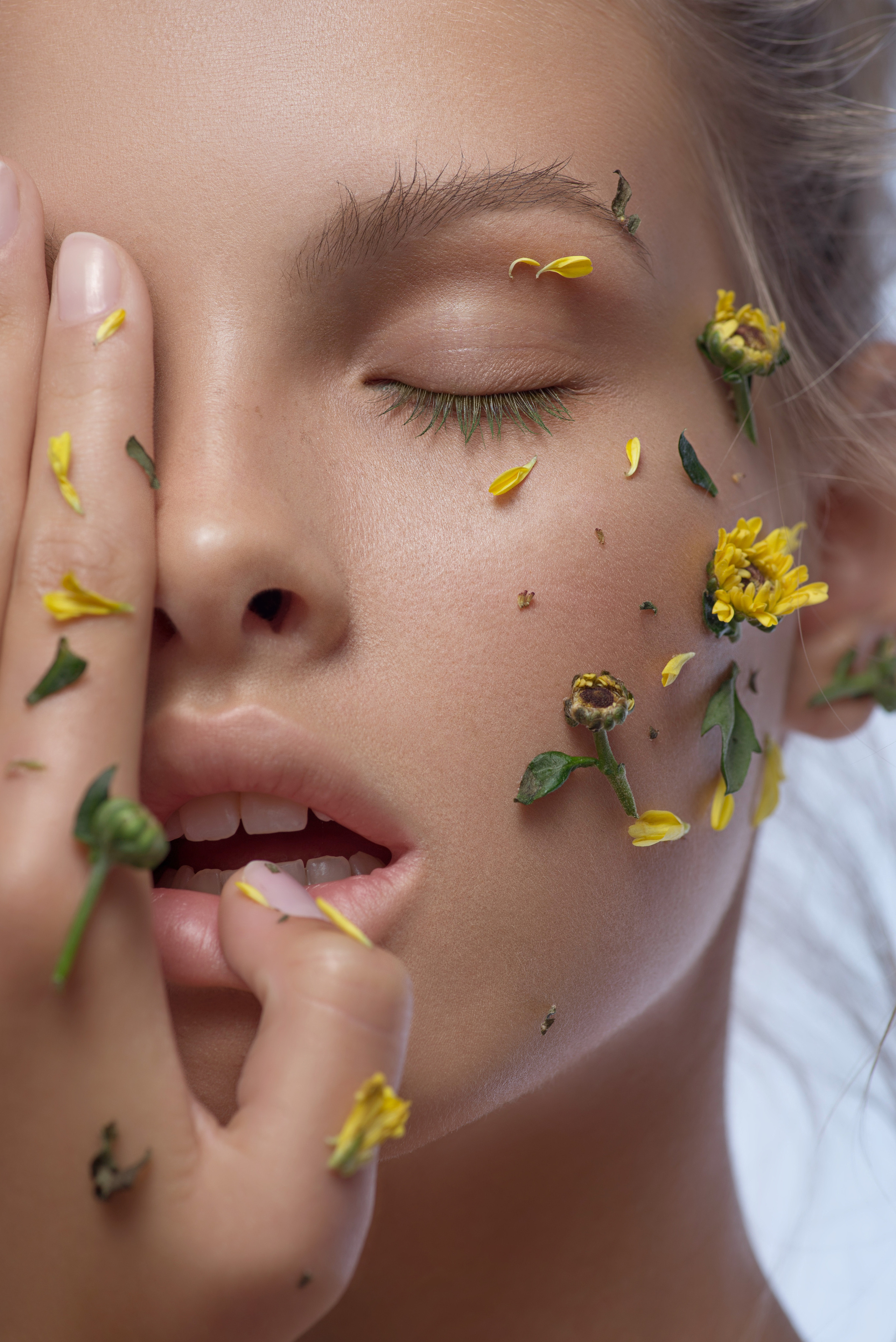 LISA. MARIYA MARACHEVA