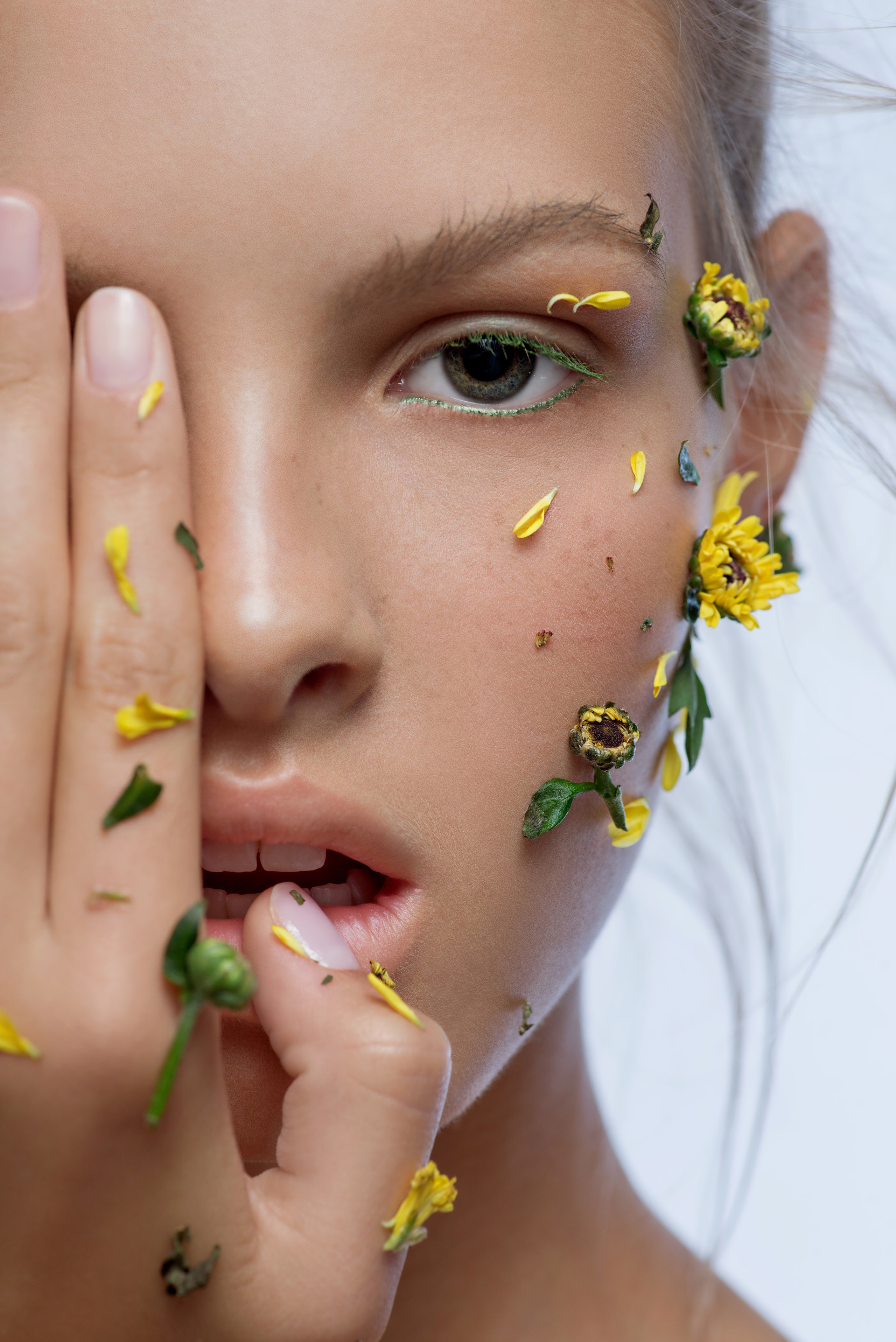 LISA. MARIYA MARACHEVA