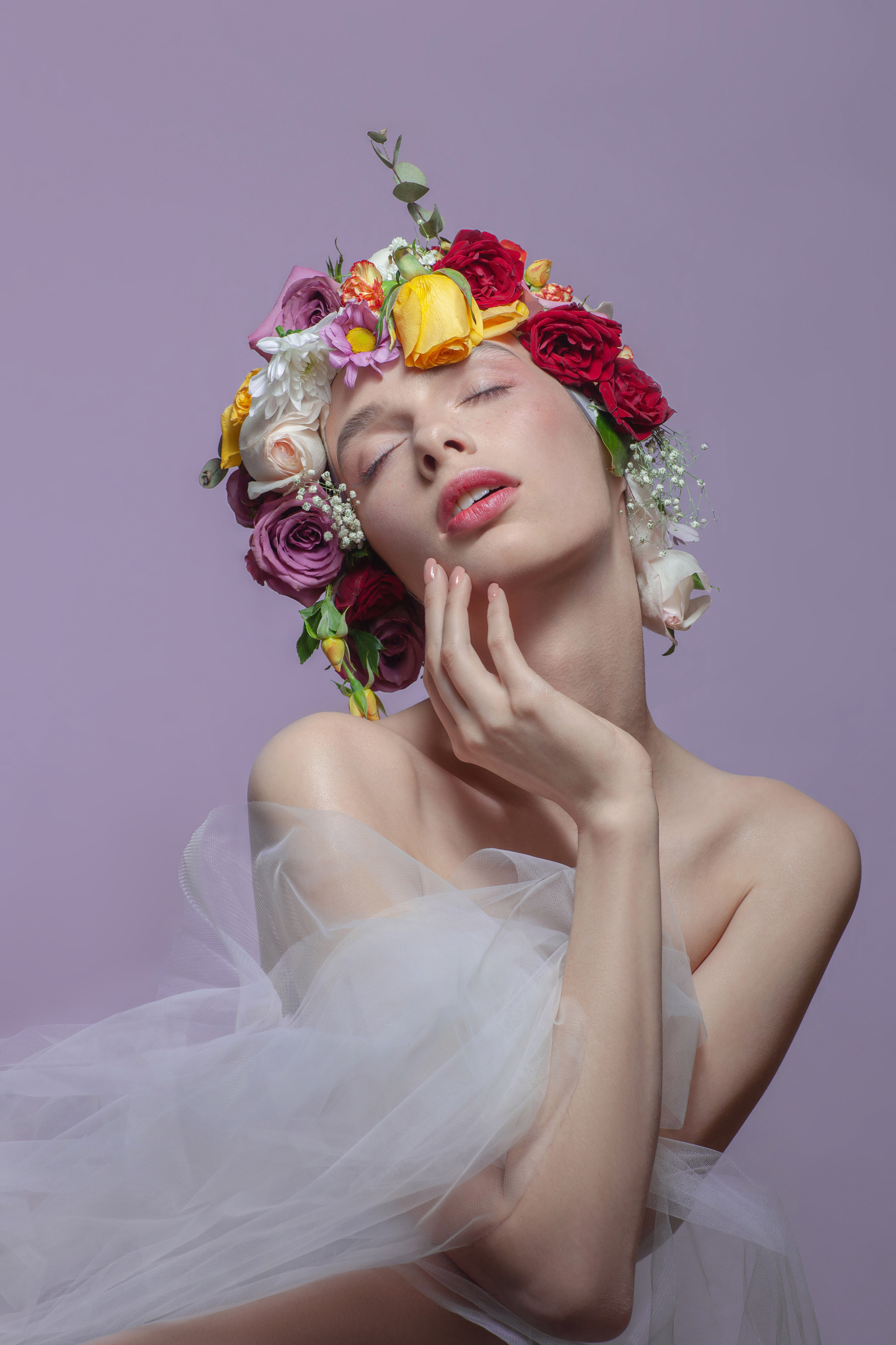 RIZOI EDITORIAL. MARIYA MARACHEVA