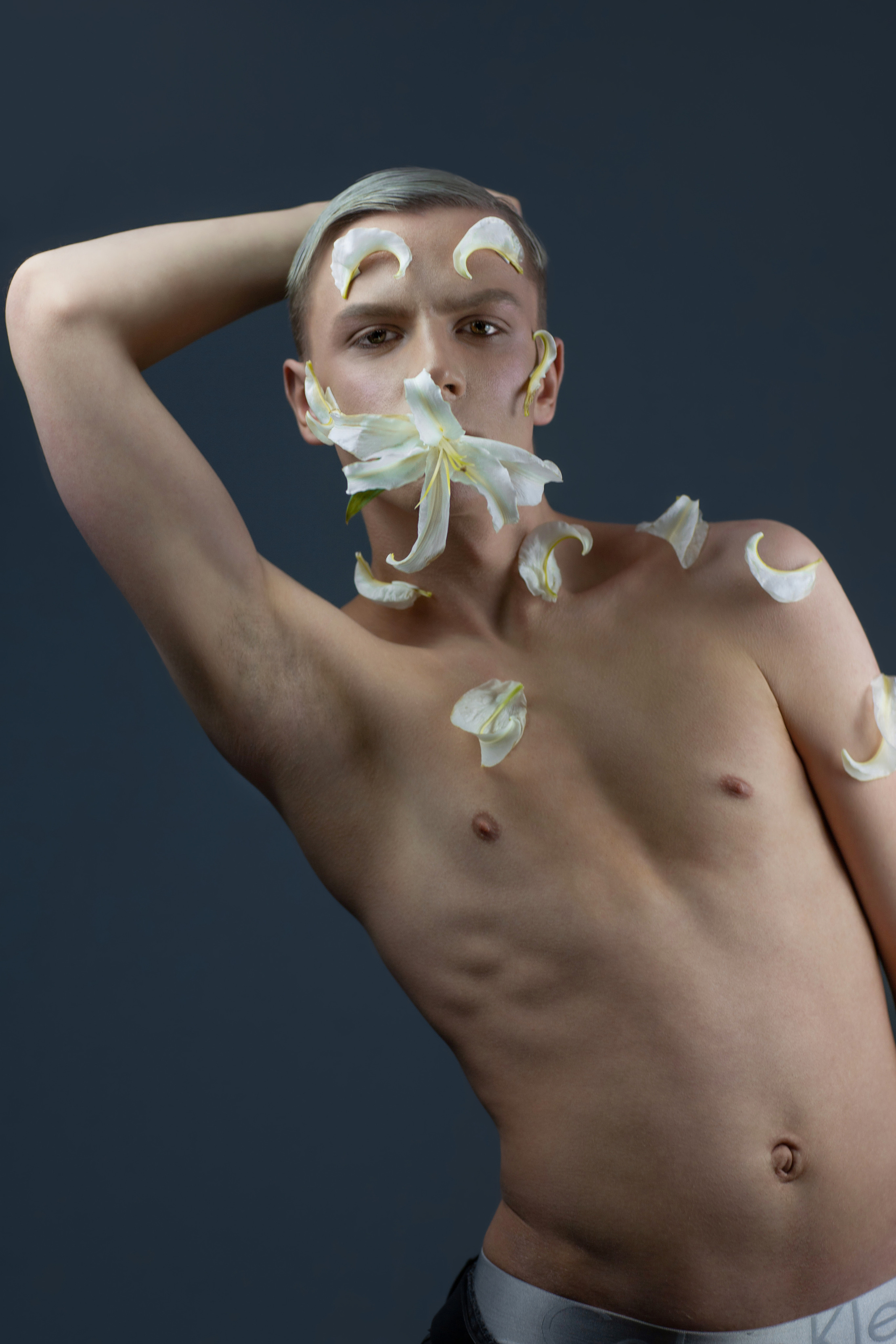 SHUT2. MARIYA MARACHEVA