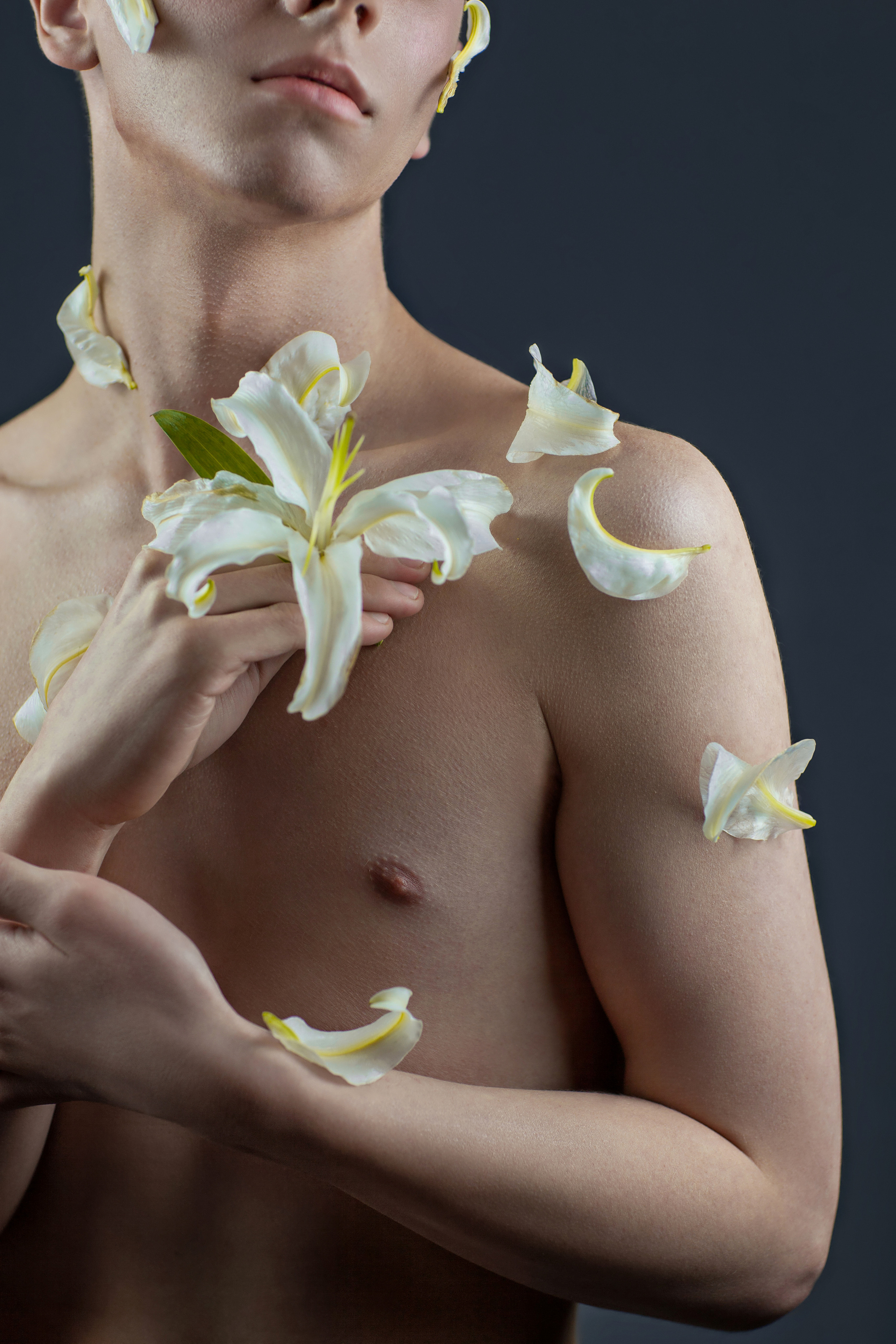 SHUT2. MARIYA MARACHEVA