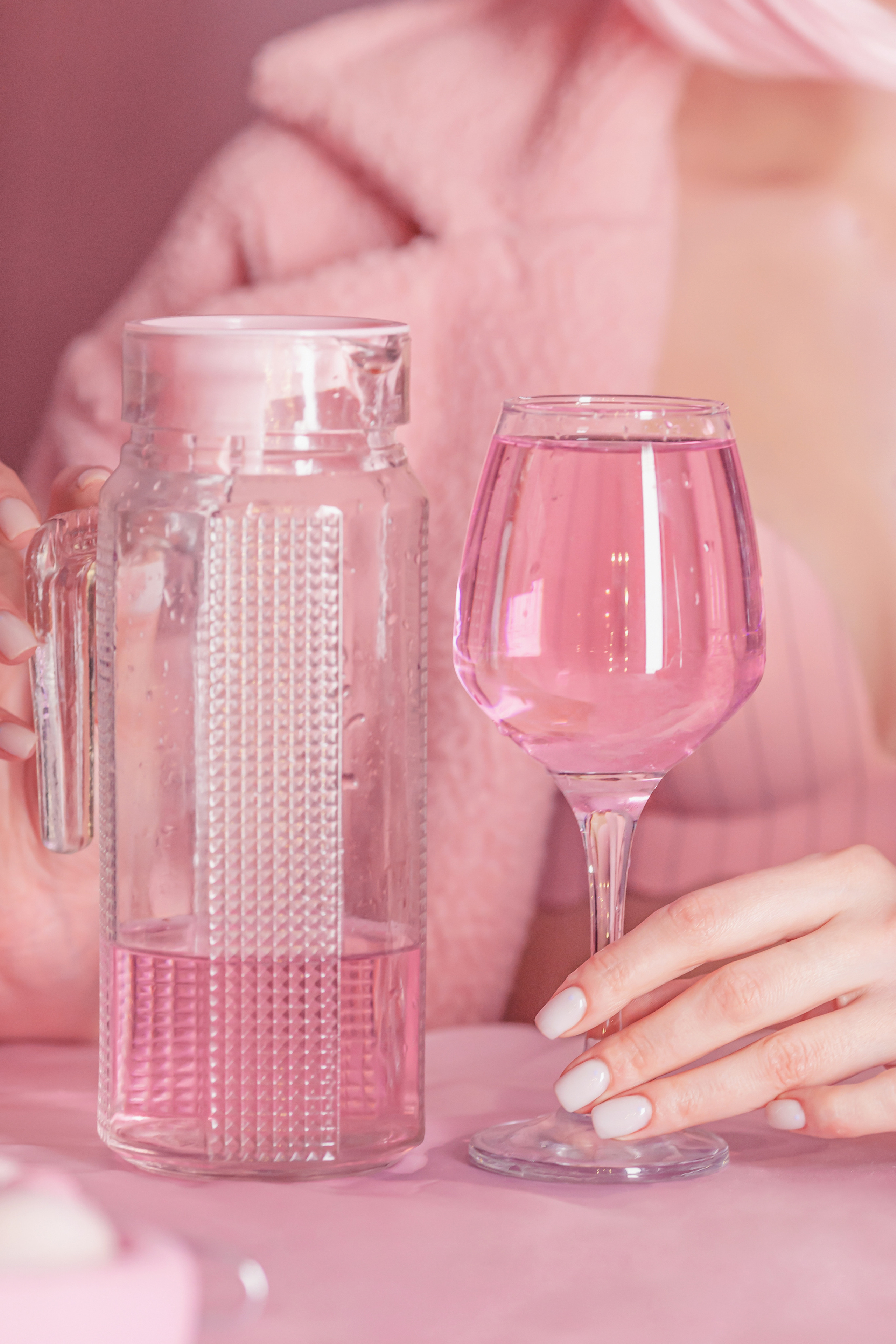 PINK. MARIYA MARACHEVA