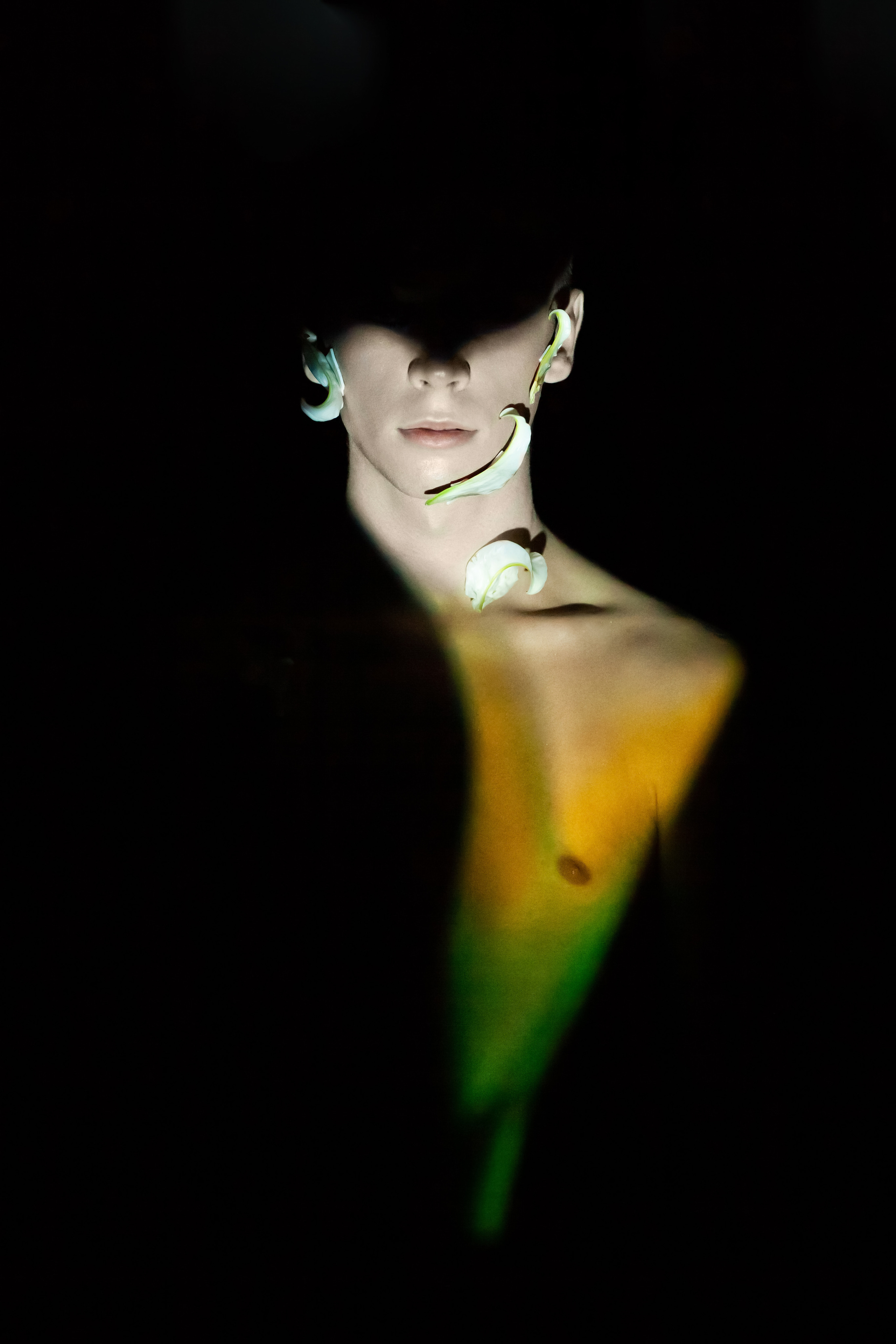 SHUT2. MARIYA MARACHEVA