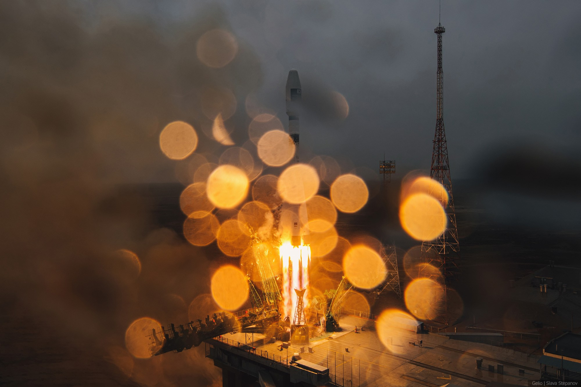 Космос. Фотограф Слава Степанов, Gelio
