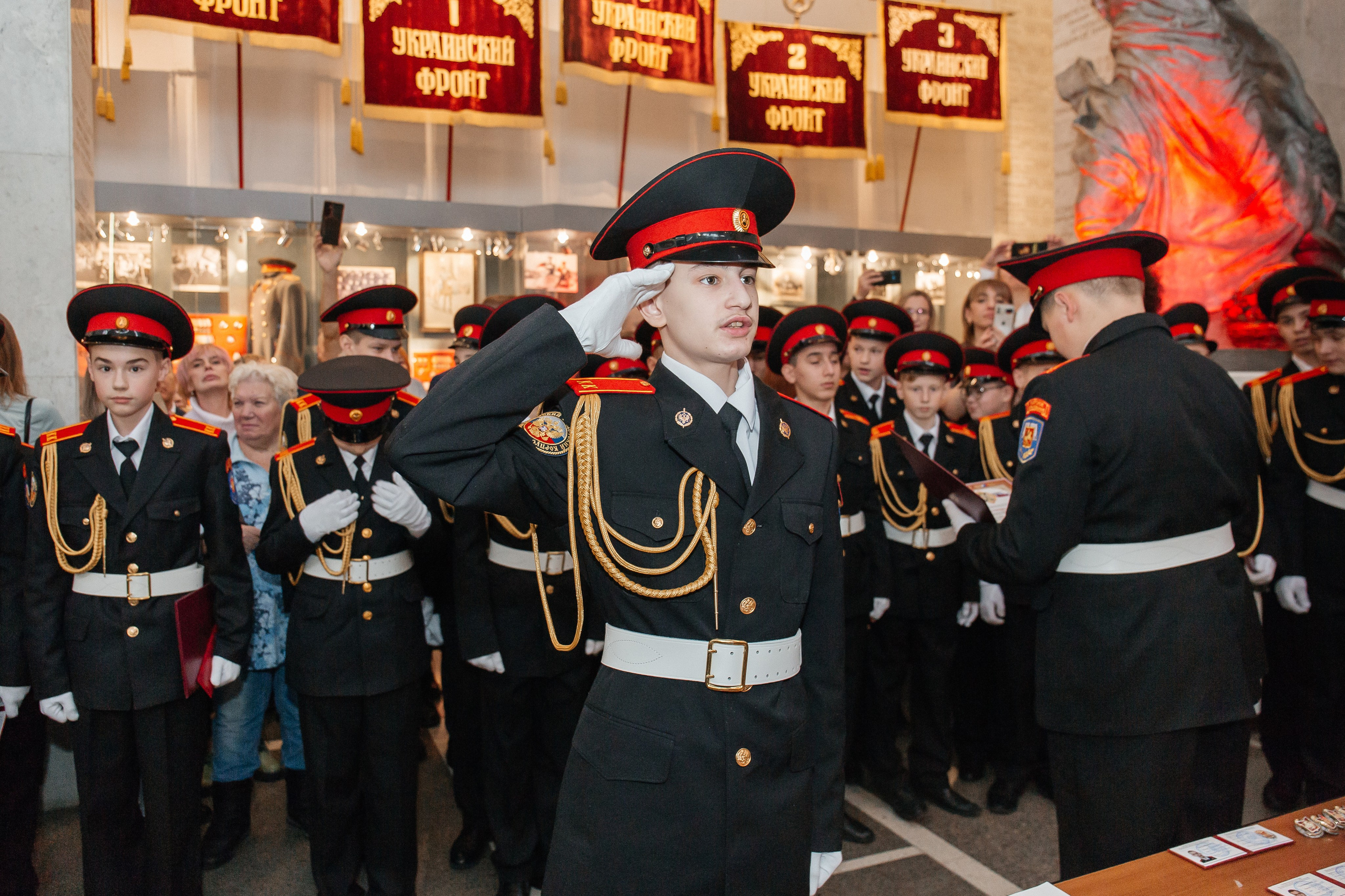 Фотограф на присягу. Присяга в музее Вооруженных сил. Фото Радости. Свадебный и семейный фотограф в Москве Юлия Самойлова