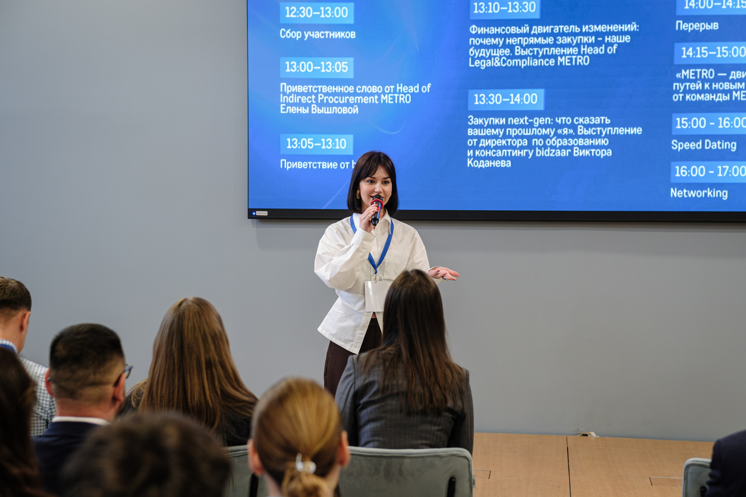 METRO. Репортажный и портретный фотограф в Москве Илья Спиридонов