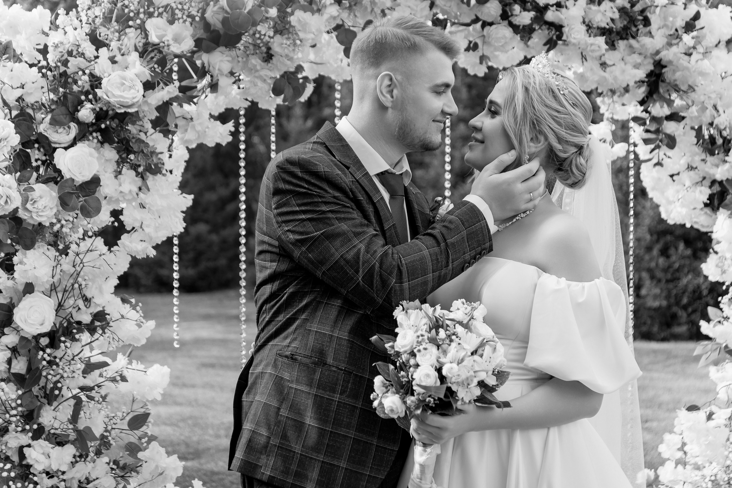 Екатерина и Евгений. Свадебный фотограф в Омске Яна Савина