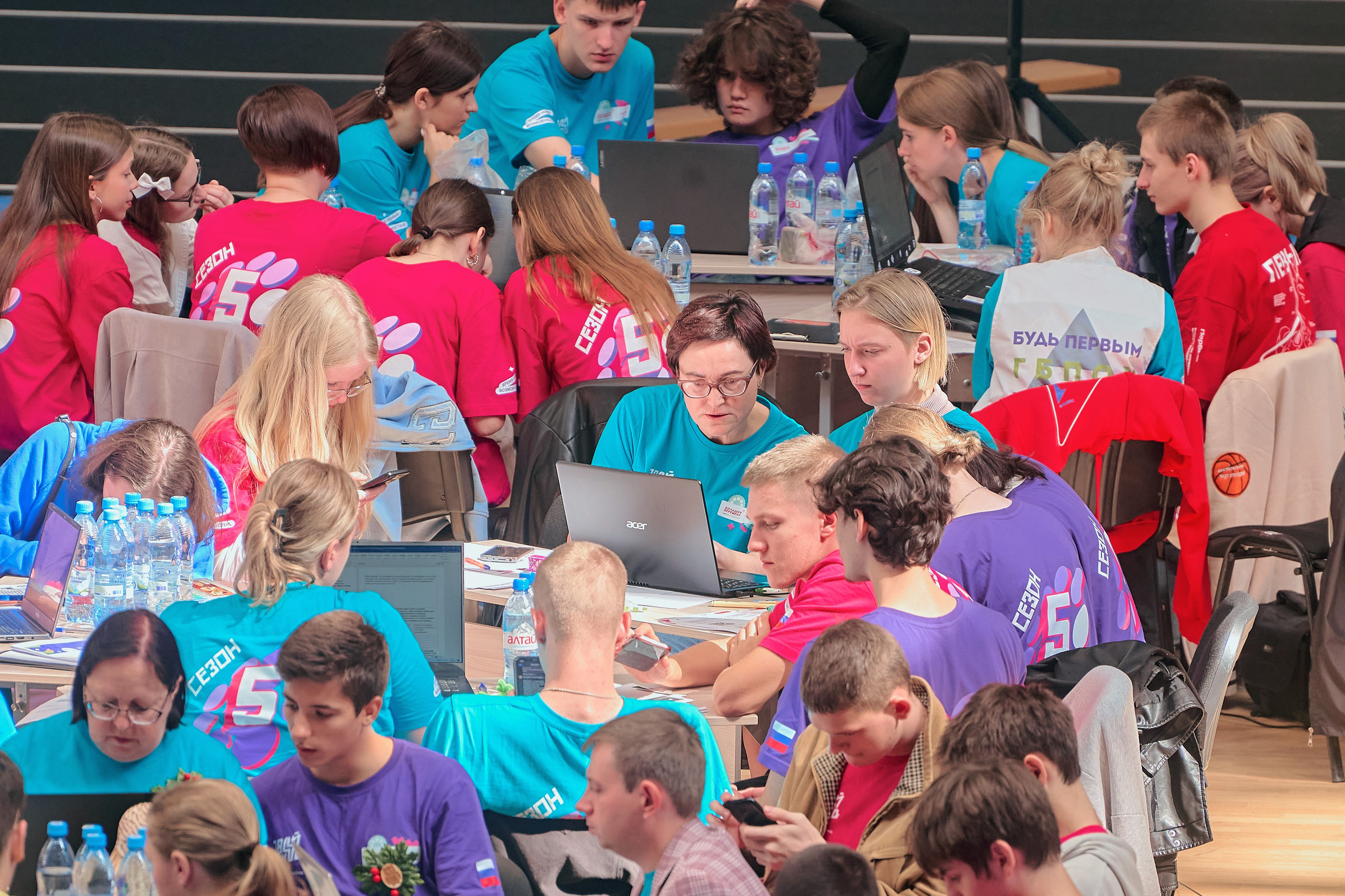 Большая перемена. Фотограф Яковлев Роман — Красноярск