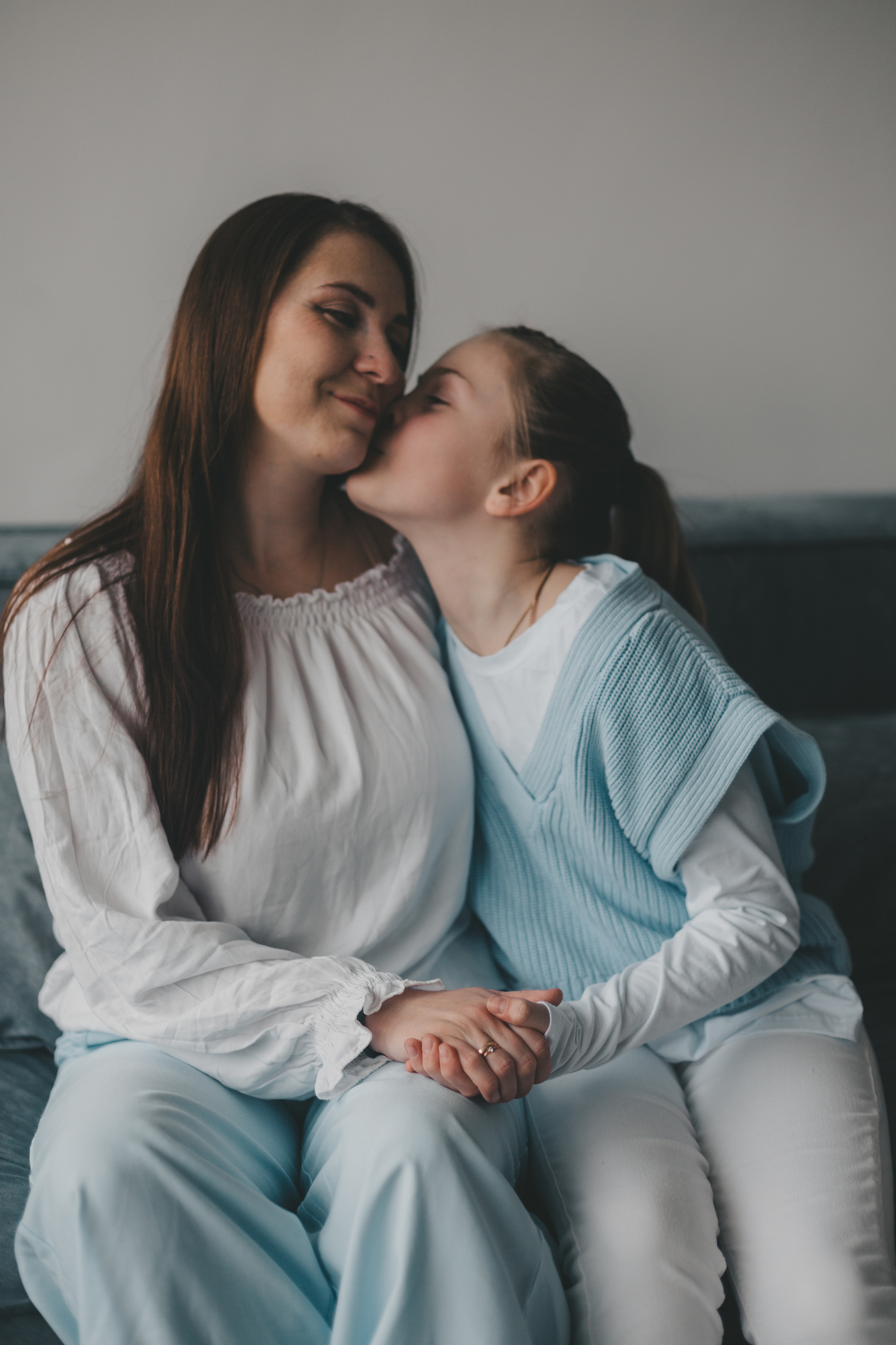 Большая семья в фотостудии. Фотограф Андреева Юлия. Москва