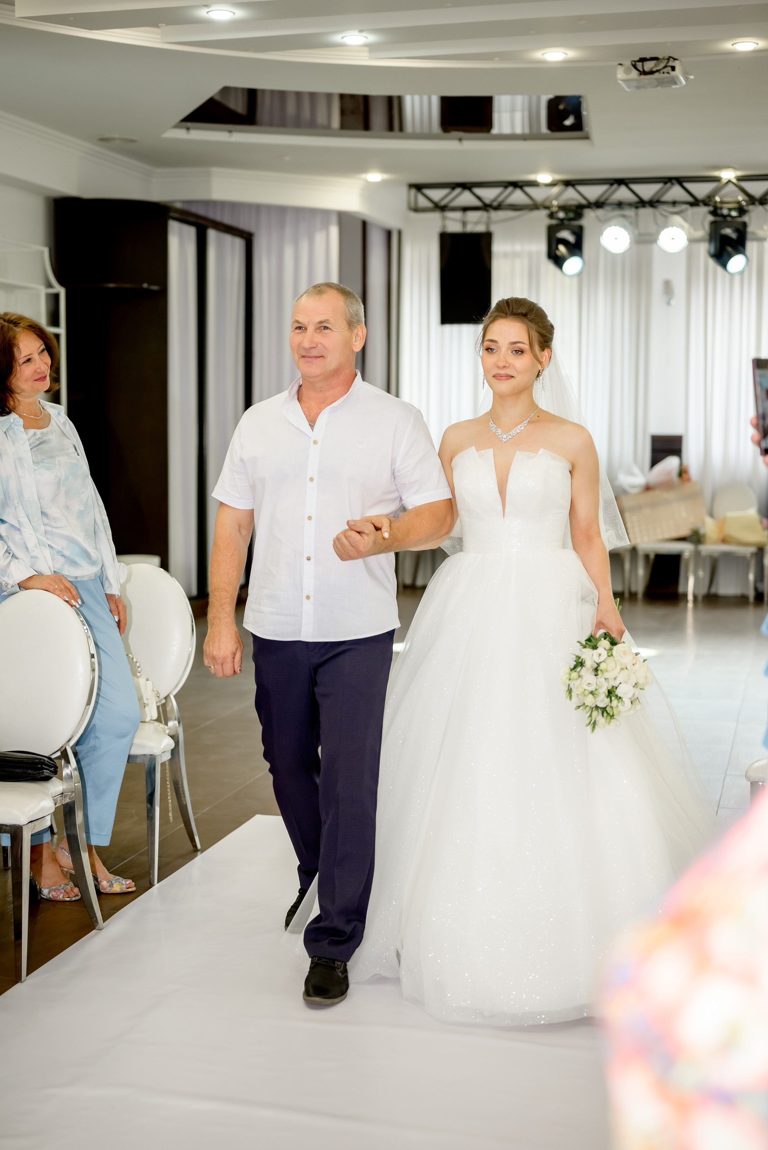 Банкетная часть. Юлия Басня семейный и свадебный фотограф в Донецке