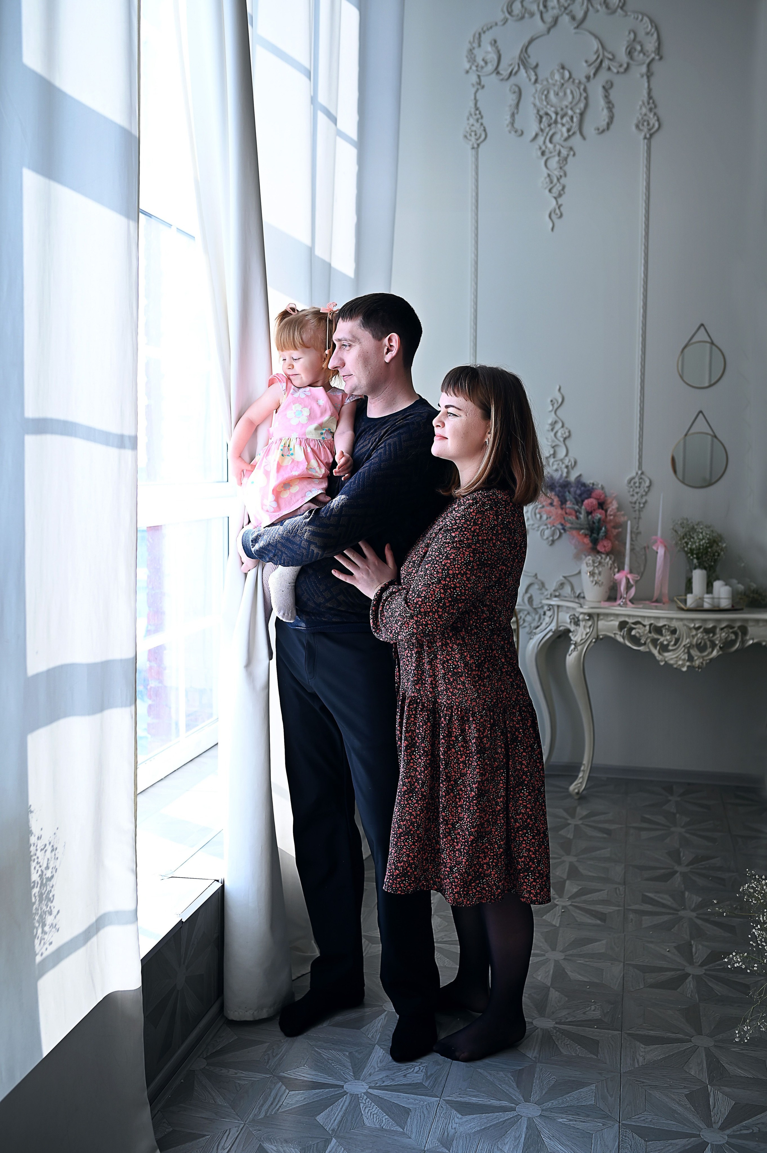 Аня, Алексей и Катюша. Фотографы крещения/венчания  Красноярск Татьяна и Вячеслав Переваловы