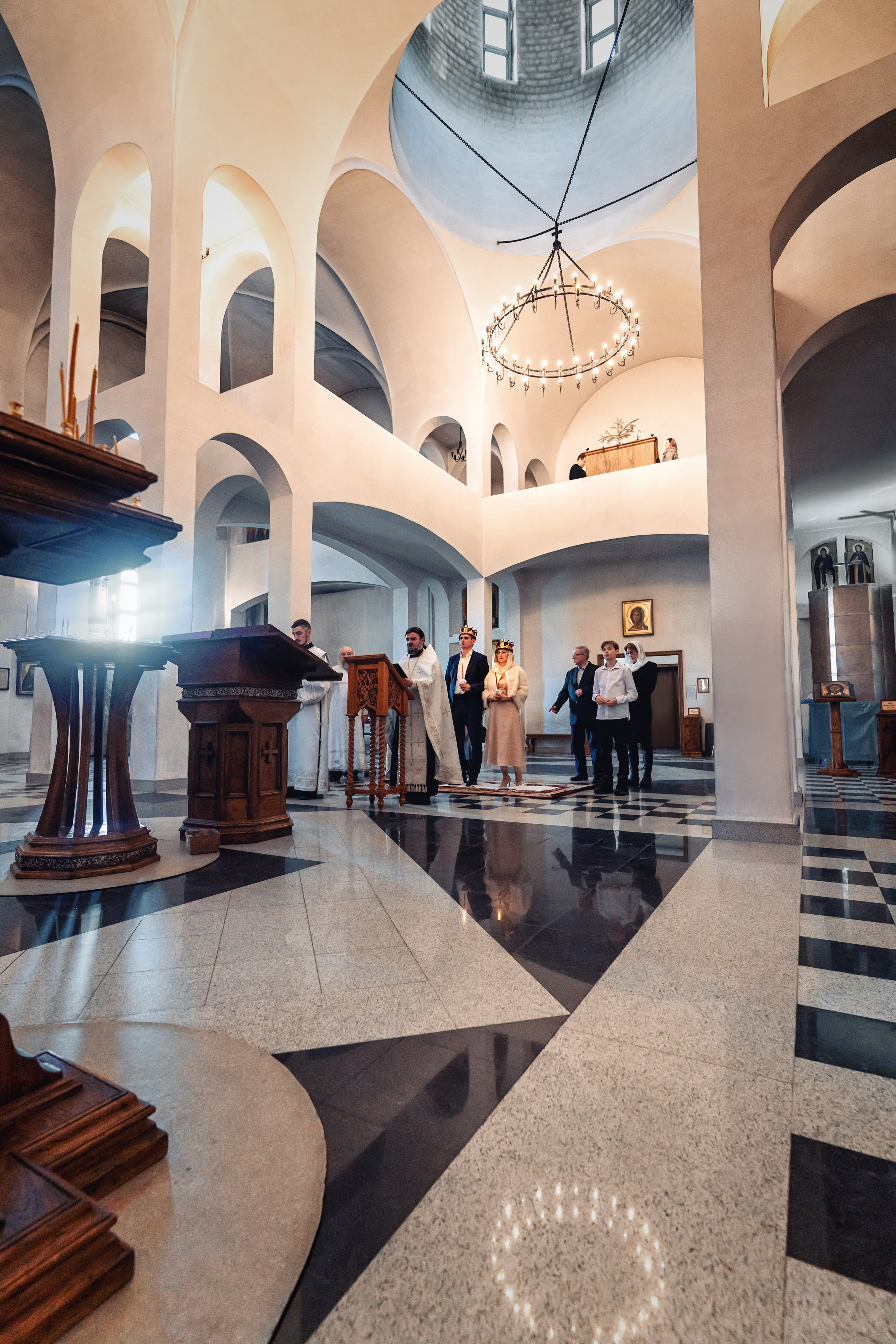 Фотограф на венчание в храме Сергия Радонежского на Ходынском поле. Фотограф \ Видеограф на Крещение, Венчание Москва| Семейные съемки