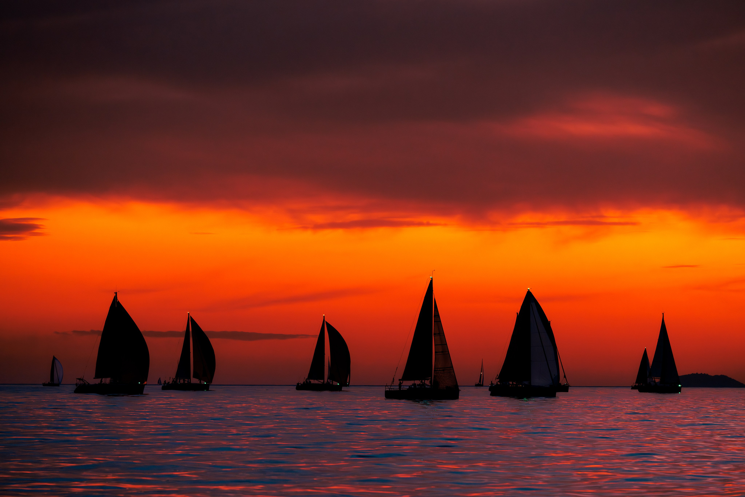 ЯХТЫ / МОРЕ / ПУТЕШЕСТВИЯ. Сложная съёмка для бизнеса b2b / Яхтенный фотограф / Корпоративные календари / Промышленная съёмка / Спортивный репортаж