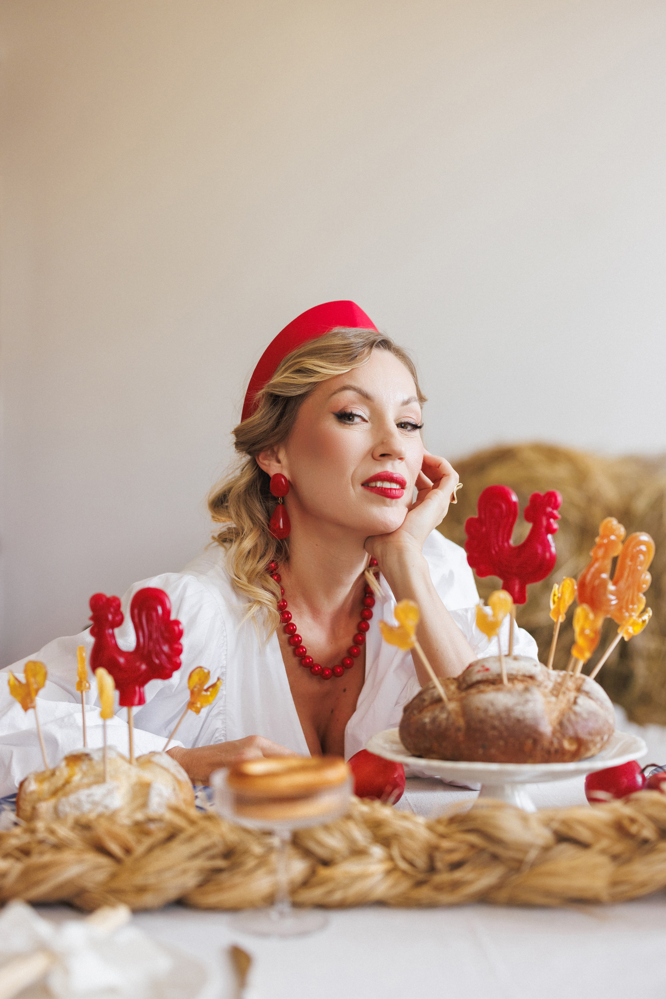 Фотосессия в современном Русском стиле. Фотостудия Лофт потолок, зал «Берлин», город Краснодар. Семейный и детский фотограф в Краснодаре Анна Трашкова