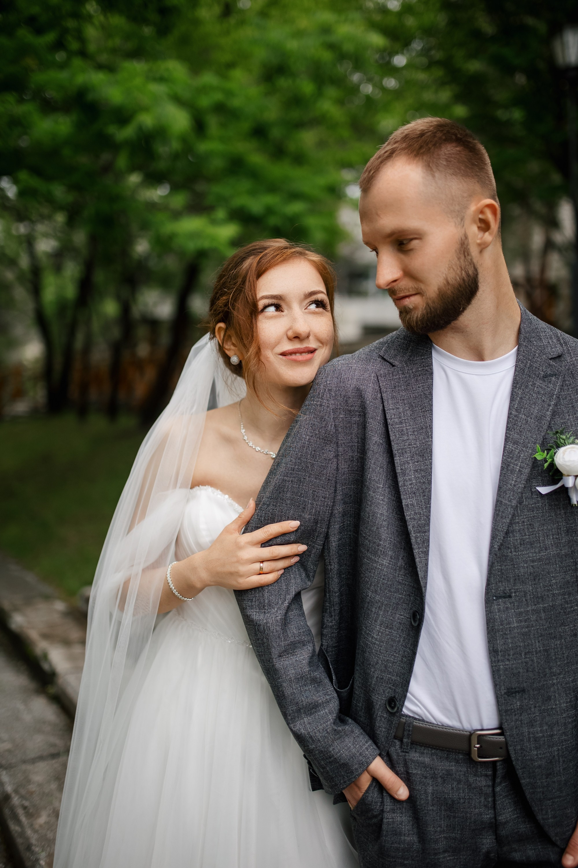 Константин и Антонина. Набережная.Дом Офицеров. Свадебный фотограф в Хабаровске