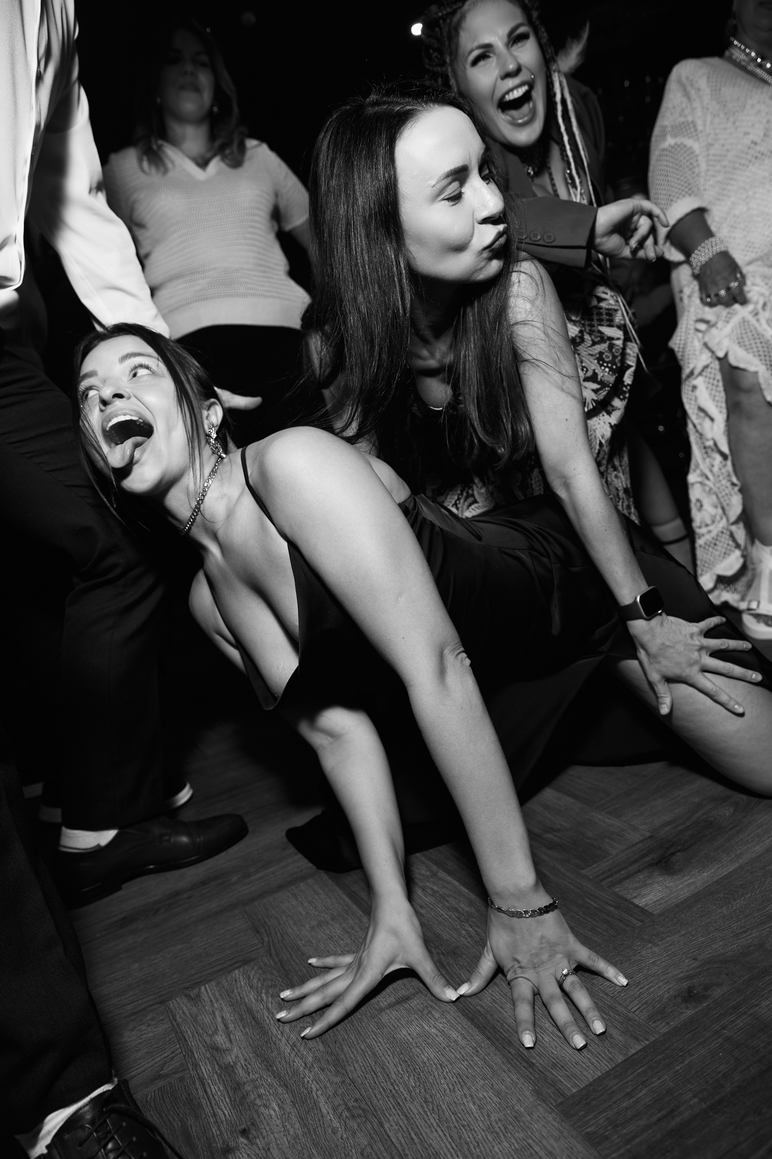 HOLIDAY IN AVRORA ROOM 10.08. Свадебный репортажный фотограф краснодар максим дремов дрёмов фотосессия студия цена