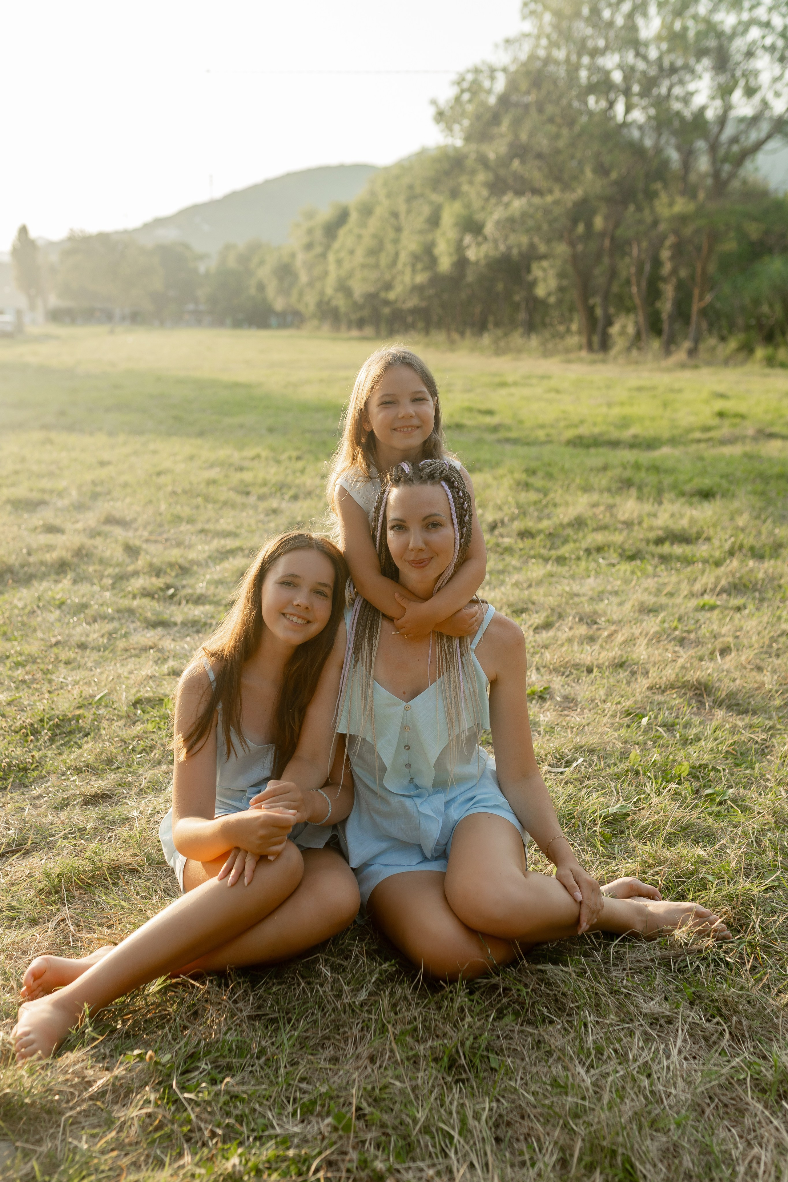Ирина, Антон, Соня и Лиза. Wedding and family photographer in Gelendzhik Victoria Balashova