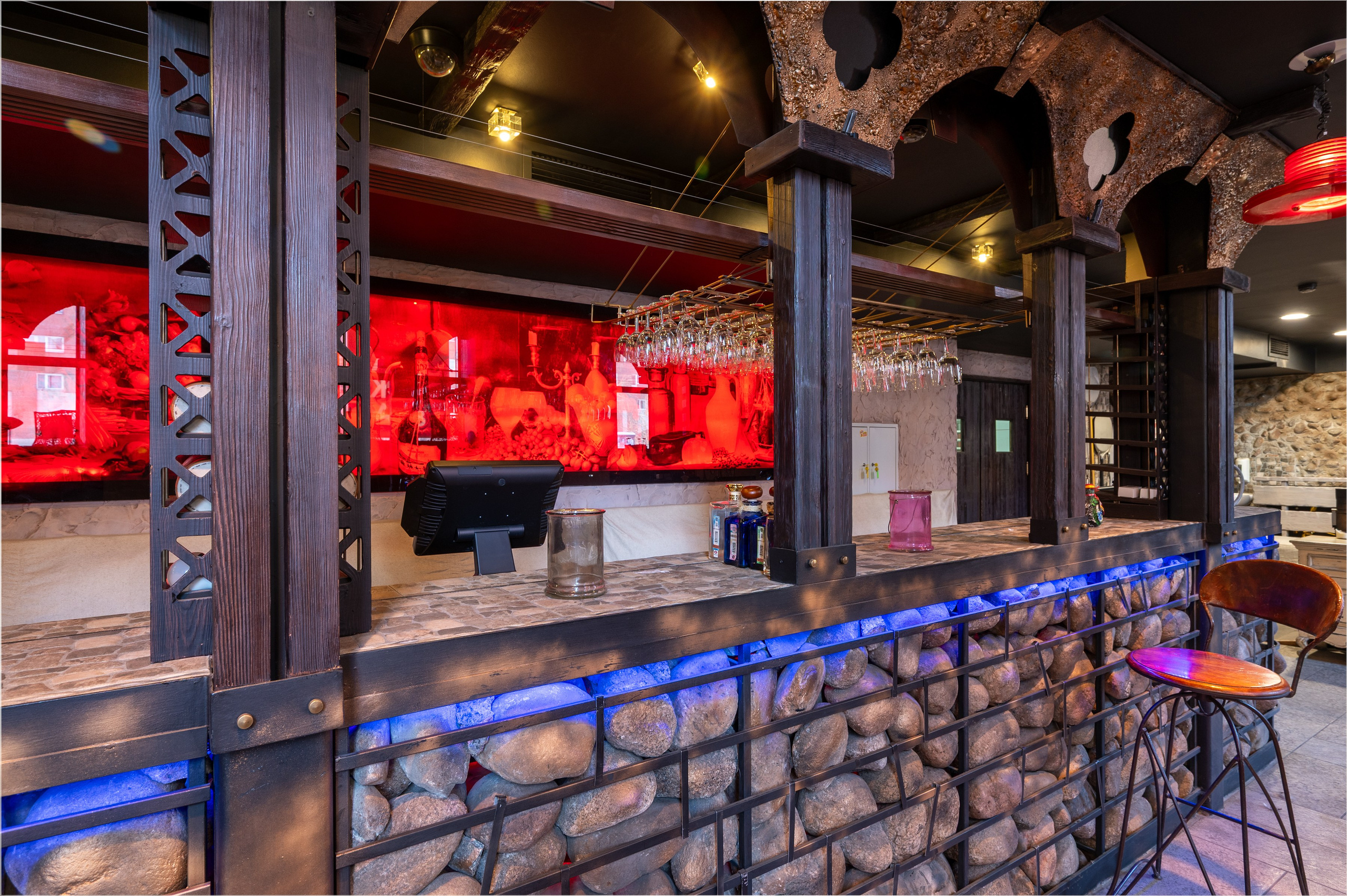 Ресторан на продажу. Интерьерный фотограф. Фото- видеосъемка недвижимости Санкт-Петербург