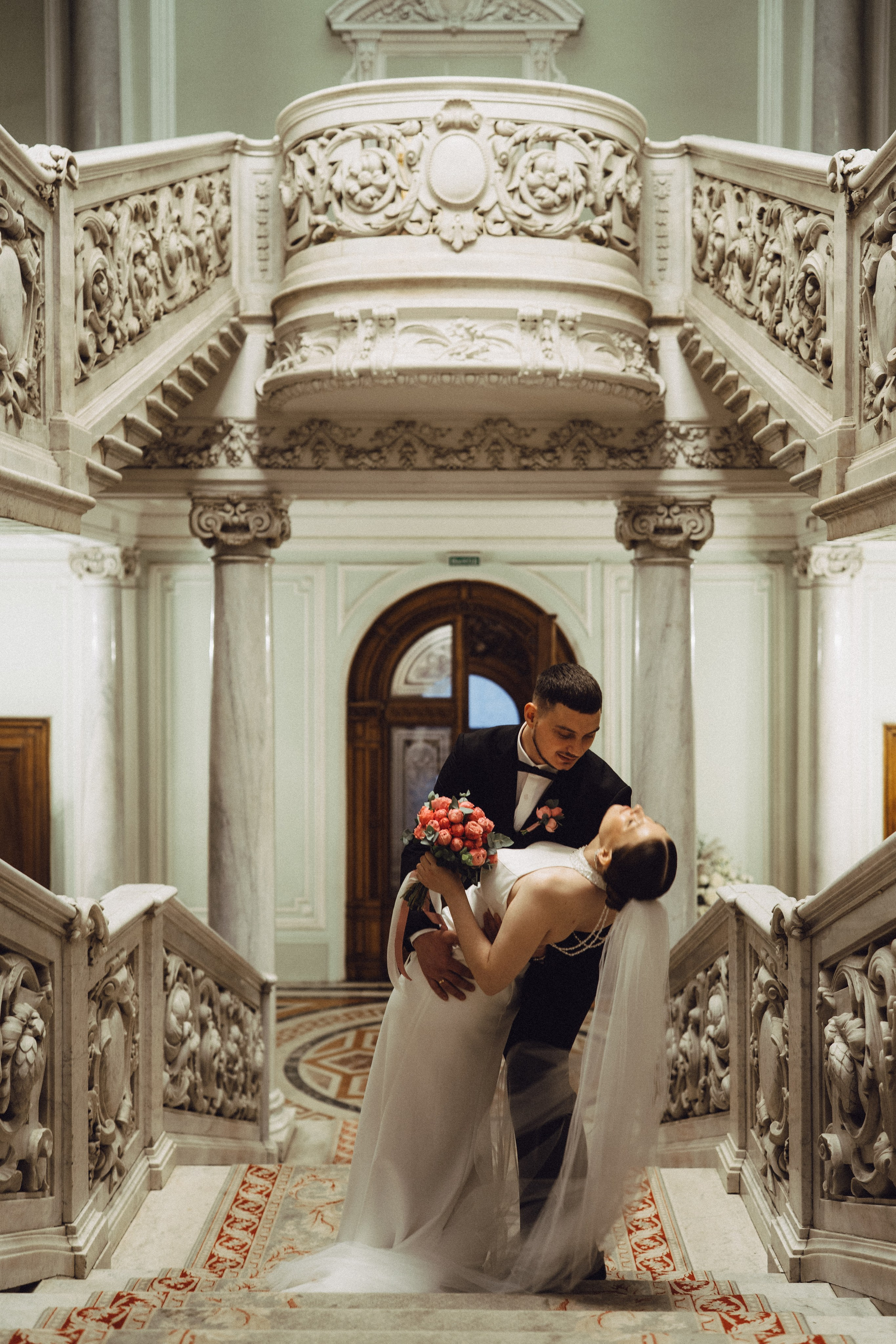 СВАДЕБНАЯ СЬЕМКА В ПЕВОМ ДВОРЦЕ БРАКОСОЧЕТАНИЯ. Профессиональный фотограф, Санкт-Петербург — Виктория Богомолова