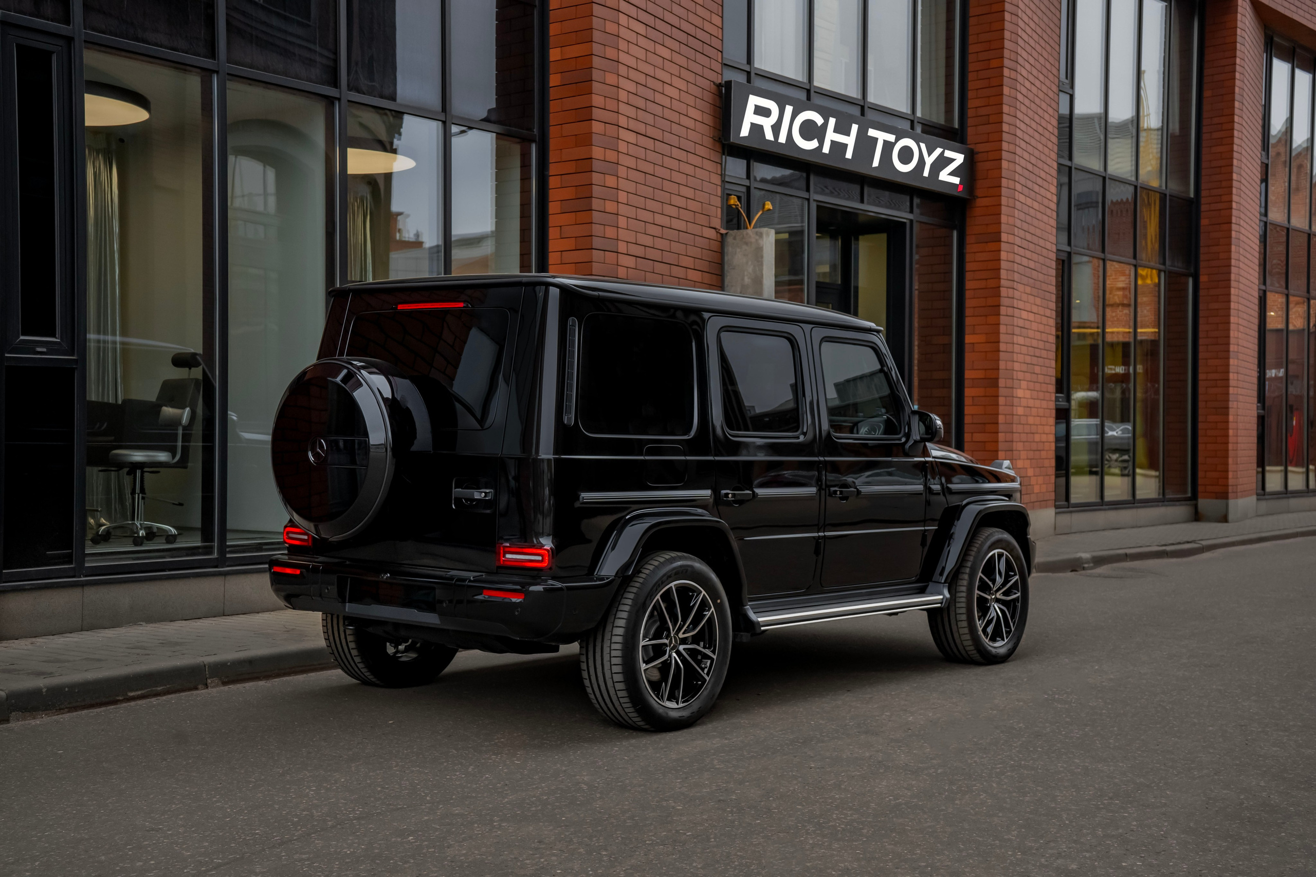 Mercedes-Benz G63