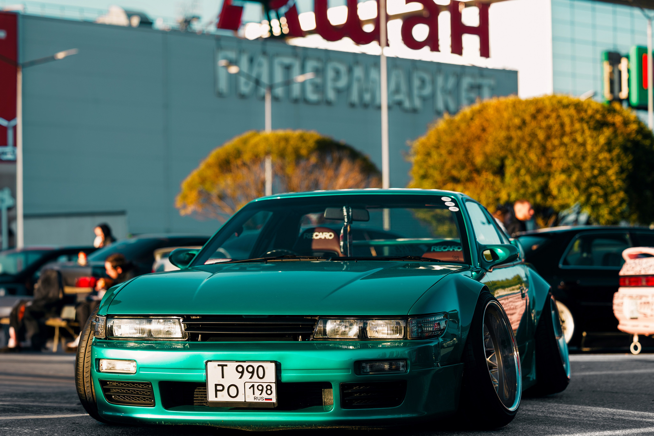 Фотографии закрытия сезона 2025 VibeSide — дрифт и автошоу у МЕГА Дыбенко, Санкт-Петербург