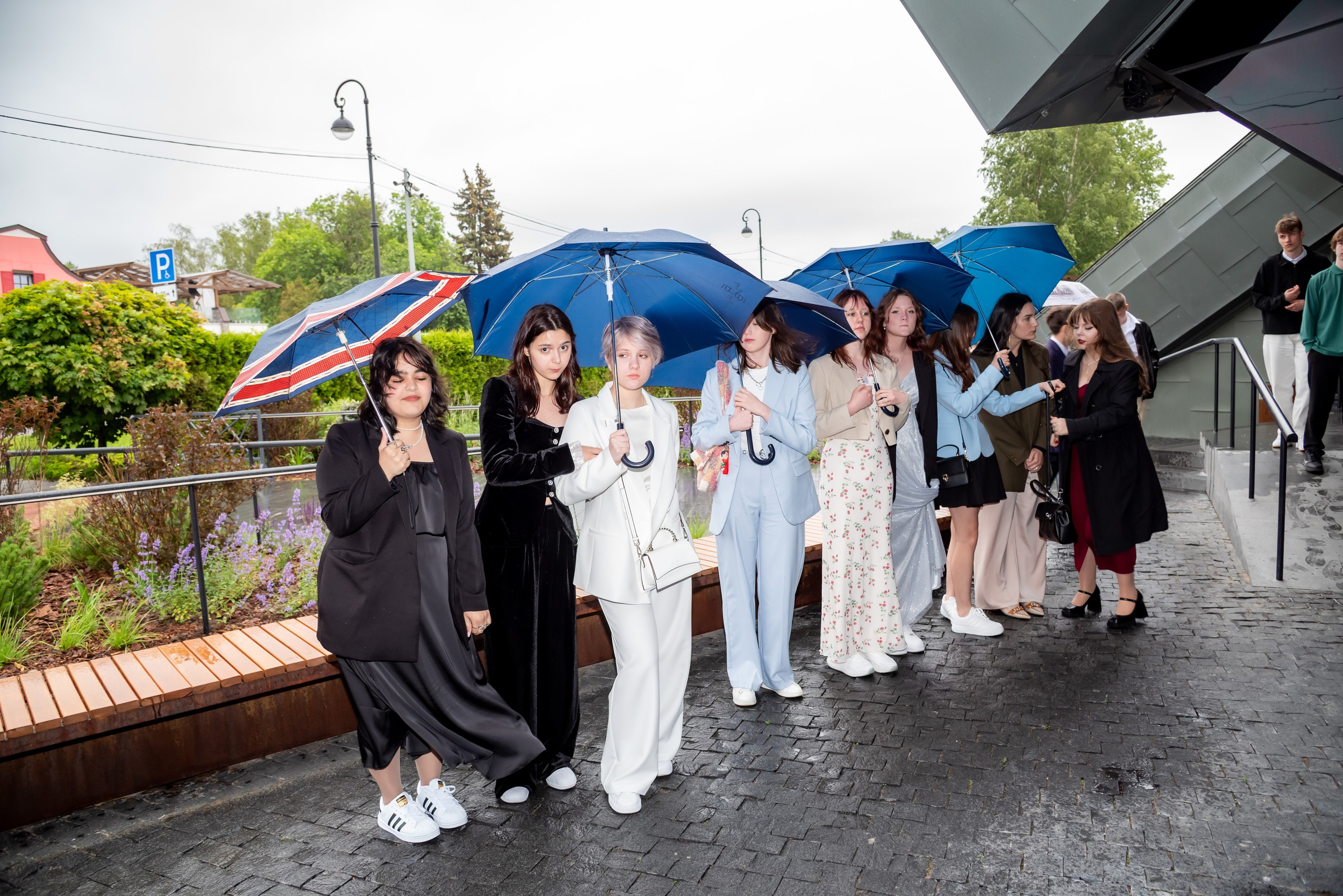 Школьный выпускной в ресторане на Крестовском острове. Елена Сергеева- фотограф для жизни и бренда. Фотосессии и репортаж мероприятий