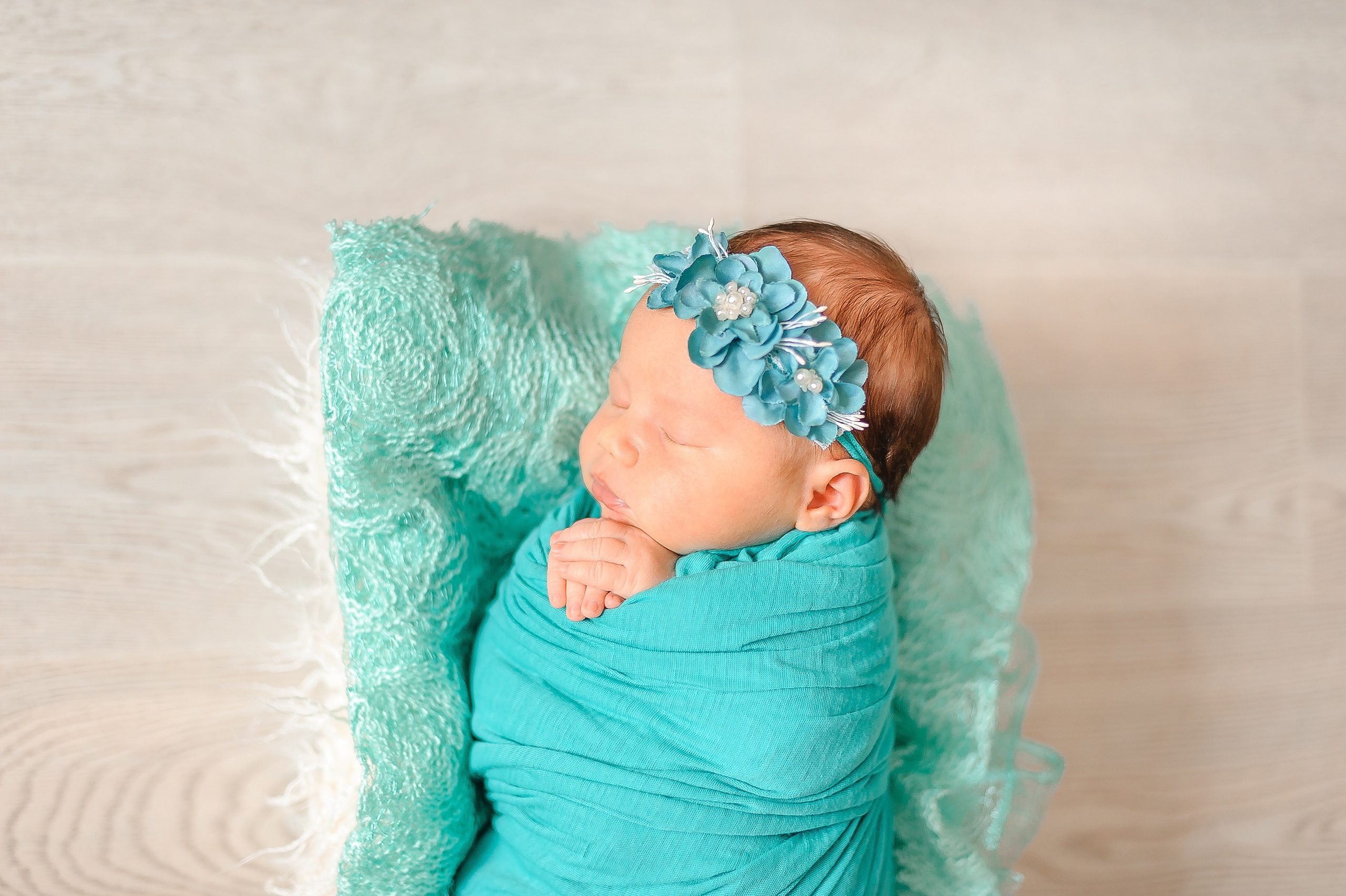 Ксюша, 9 дней. Фотограф новорождённых в Йошкар-Оле Ильмира Сидоркина