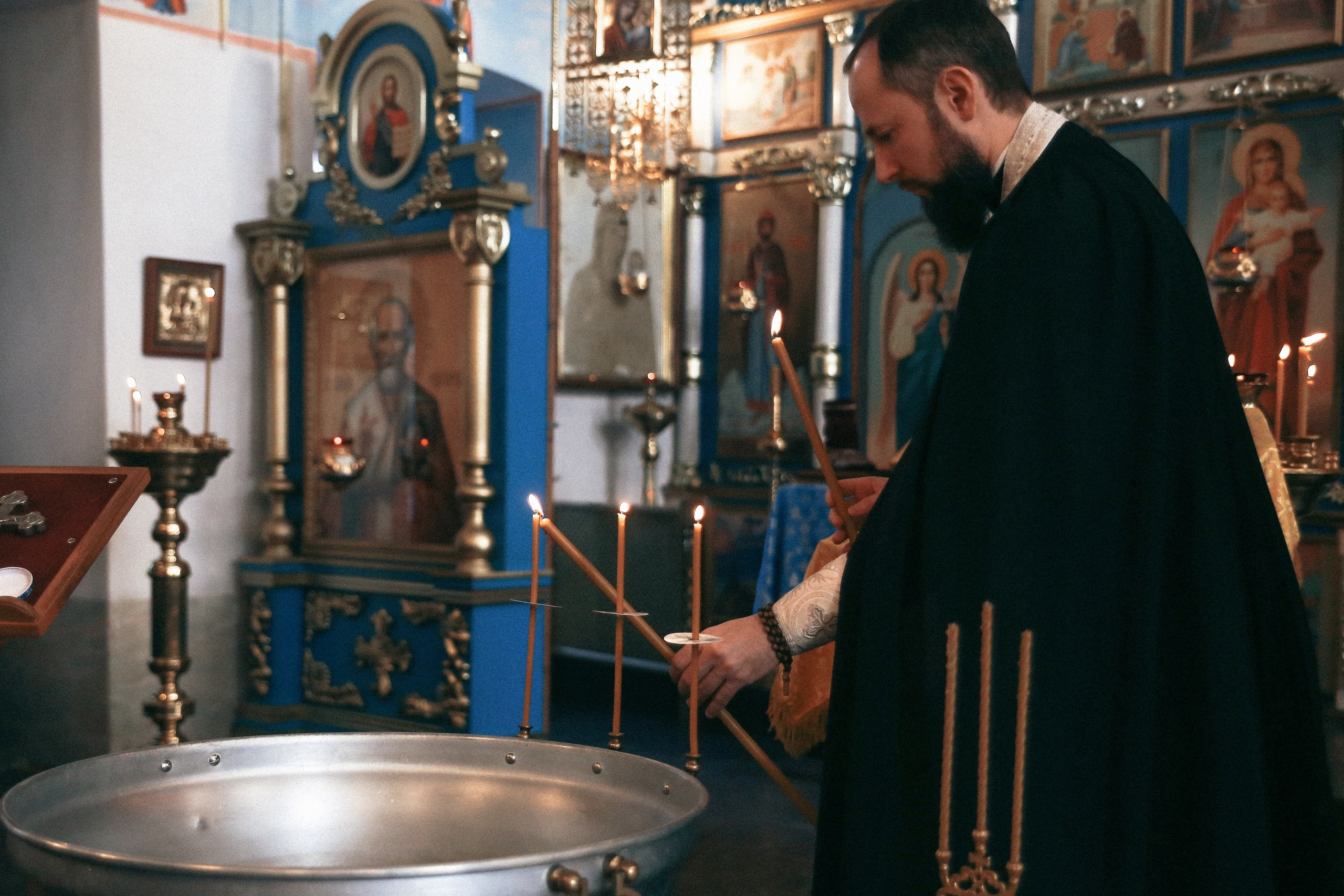 Крещение Софии. Храм Корсунской Иконы Божией Матери. Антонина Морозова, профессиональный семейный фотограф видеограф