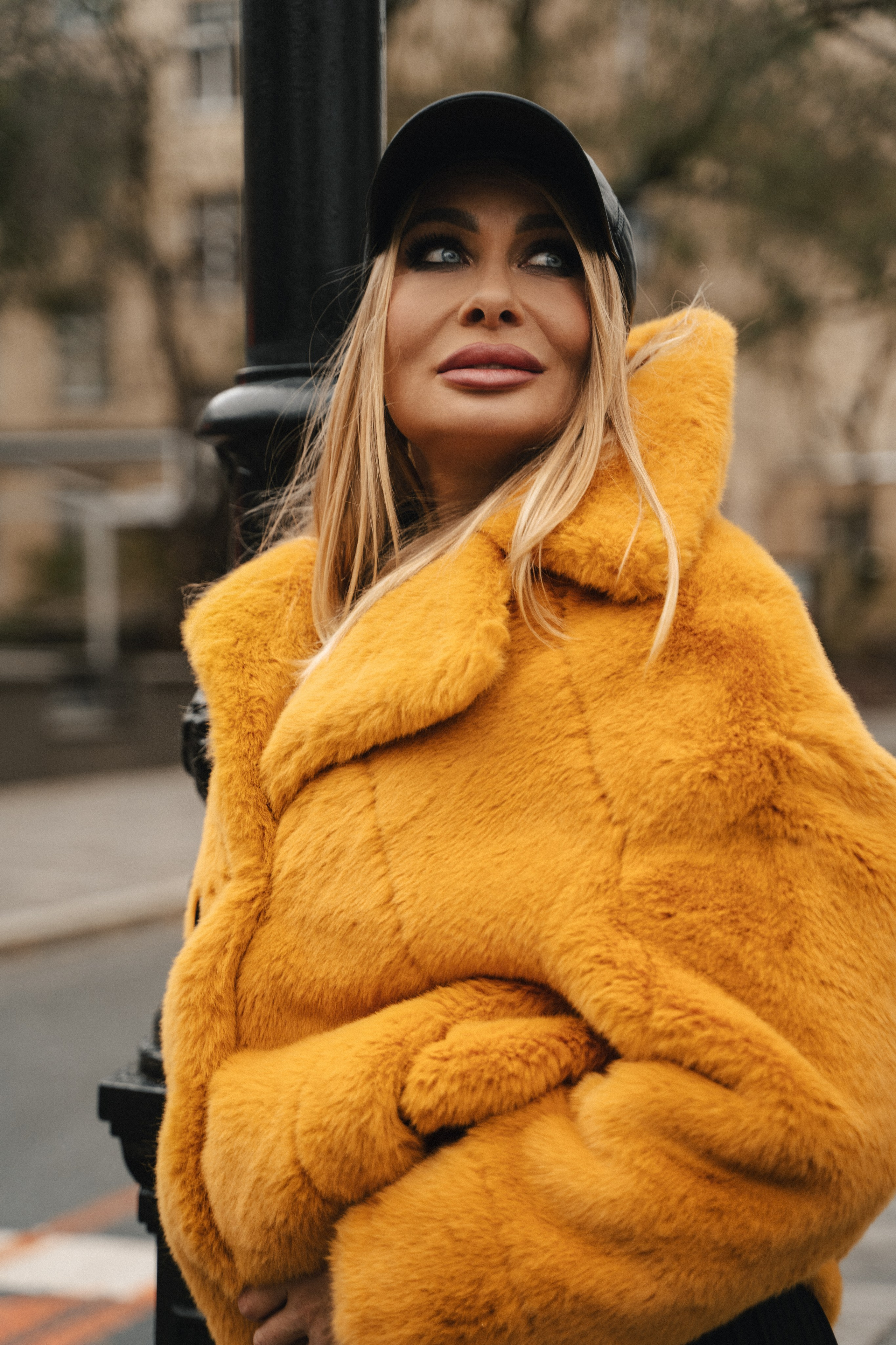 Светлана s t r e e t. Контент фотограф в Москве Кулич Настя