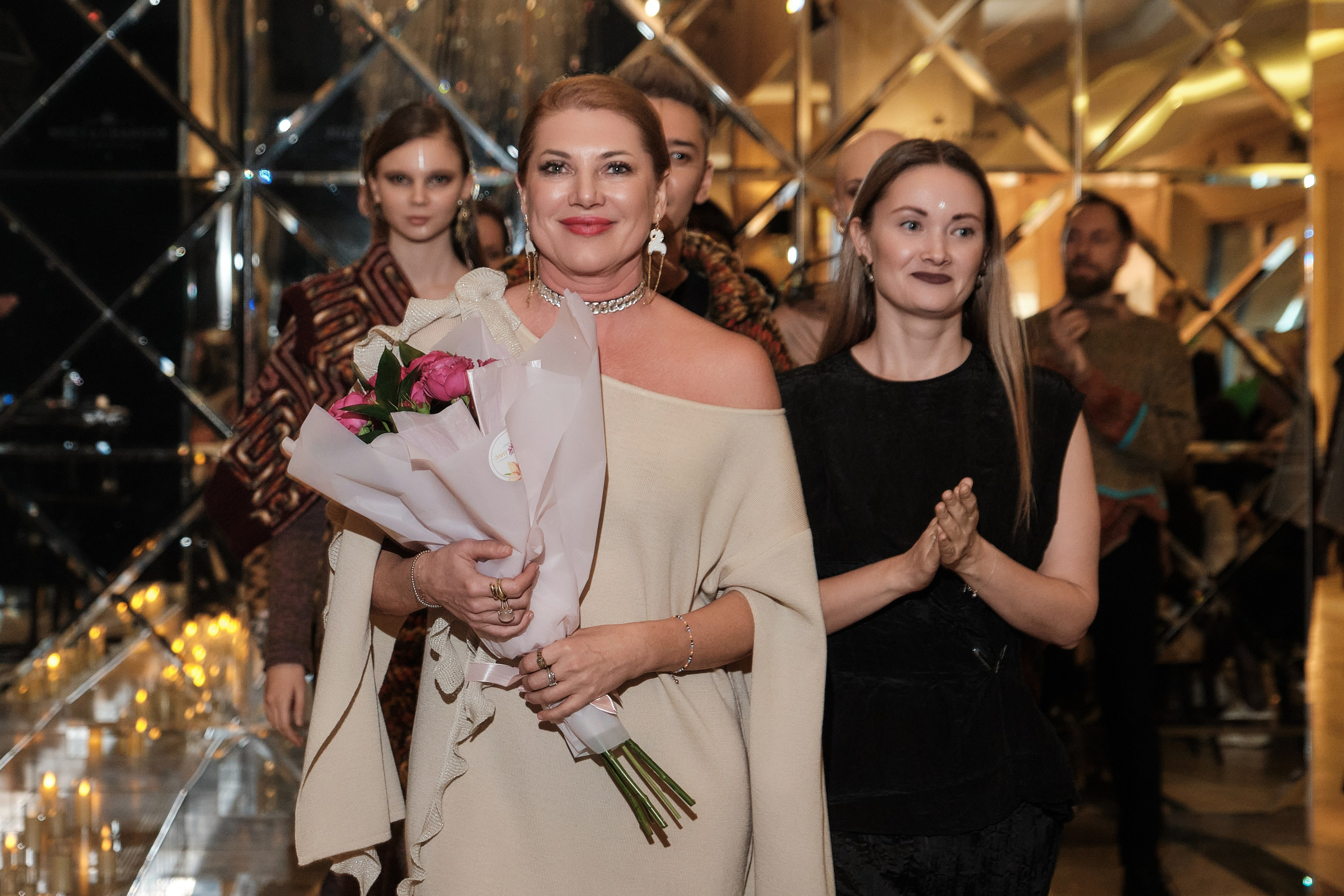 Показ коллекции (Мария Варламова). Свадебный фотограф в Екатеринбурге Соседков Евгений