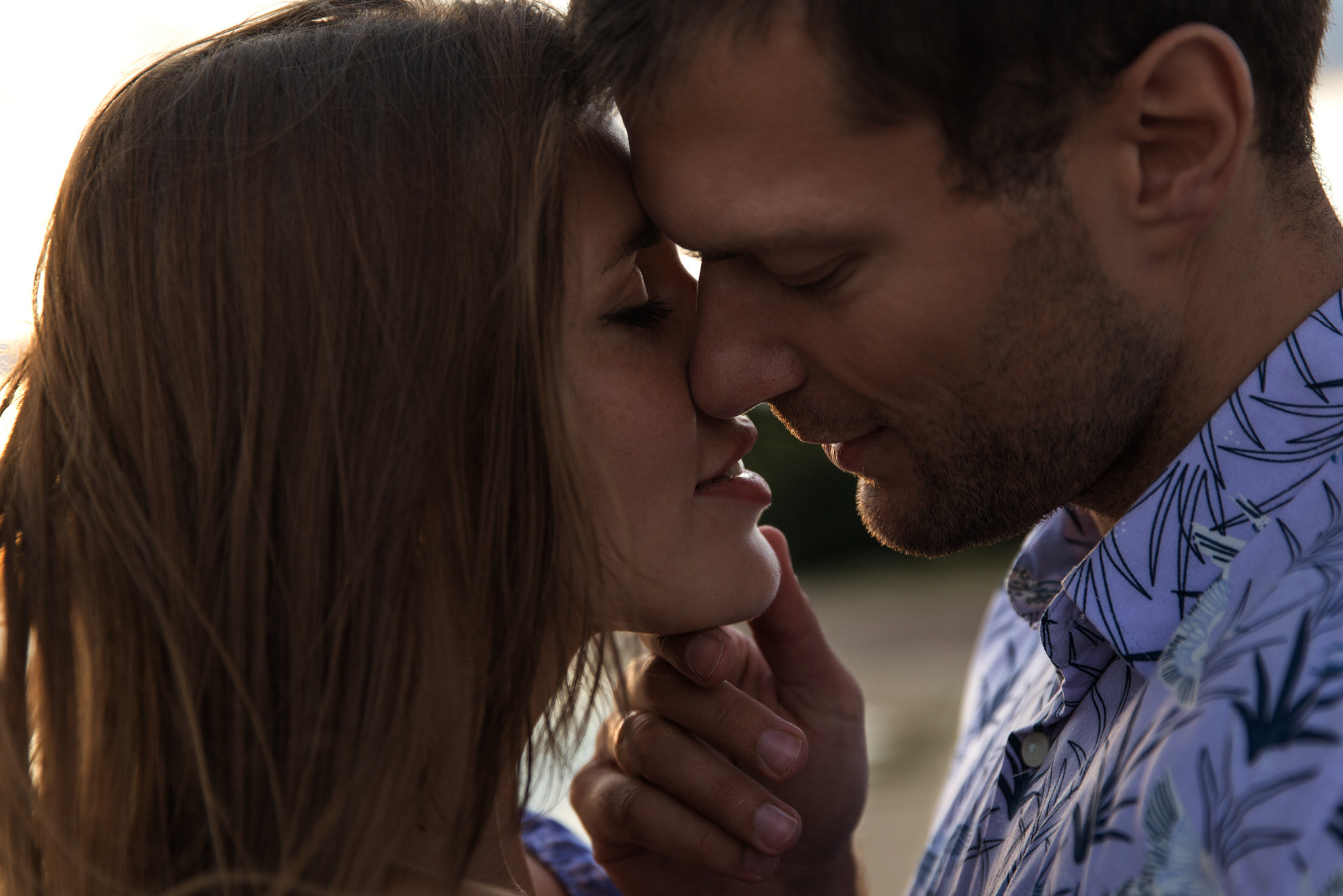 Фотосессия пары на Финском заливе. Свадебный и портретный фотограф в Санкт-Петербурге Надежда Чечулина