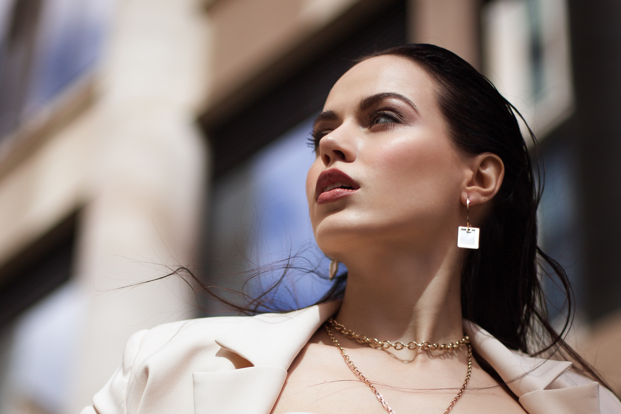 Стильная фотосессия в Невской Ратуши. Свадебный и портретный фотограф в Санкт-Петербурге Надежда Чечулина