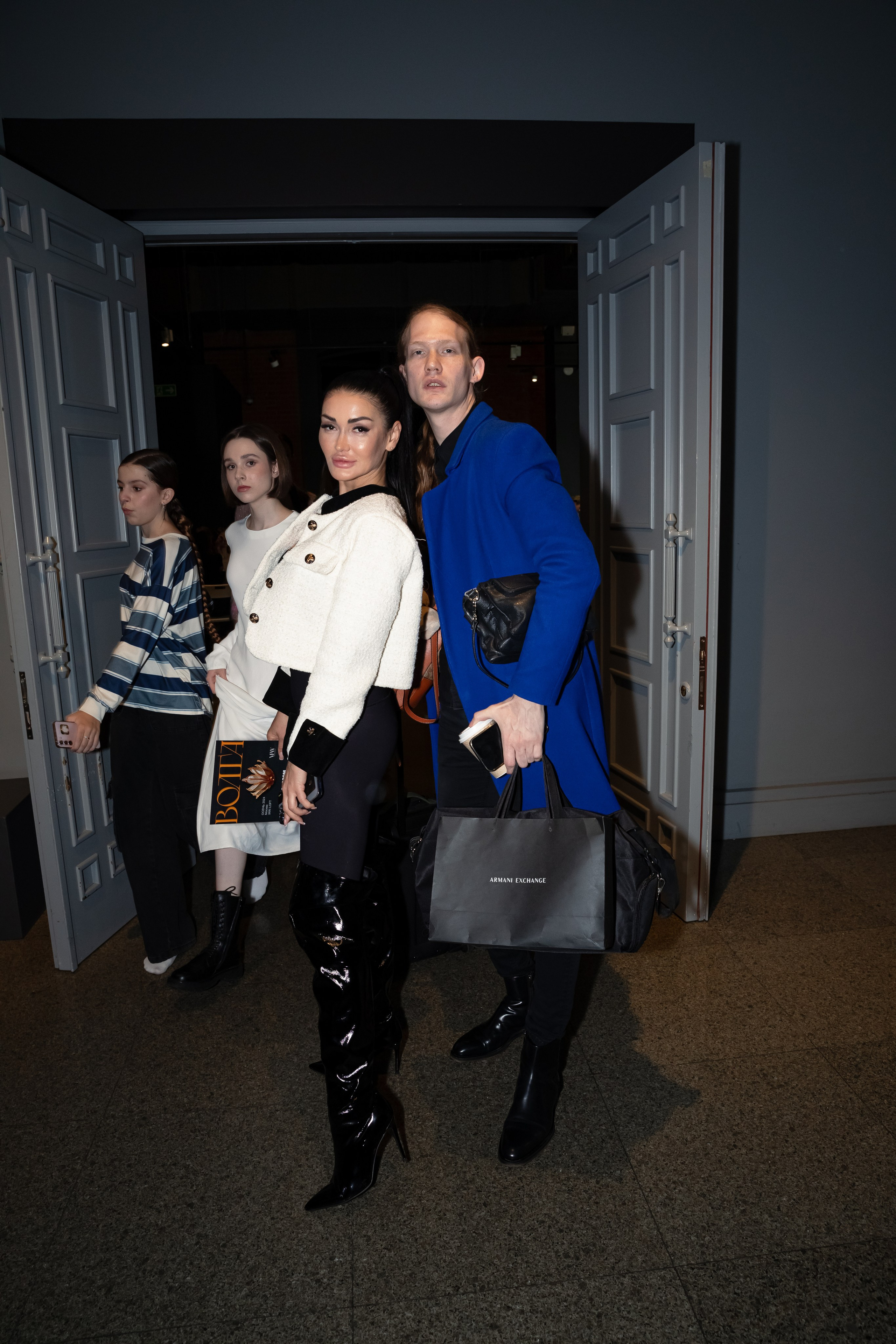 Бэкстейдж Показа | Volga Fashion Week. Фотограф брендов и бизнеса в Москве Алексей Сентюрин